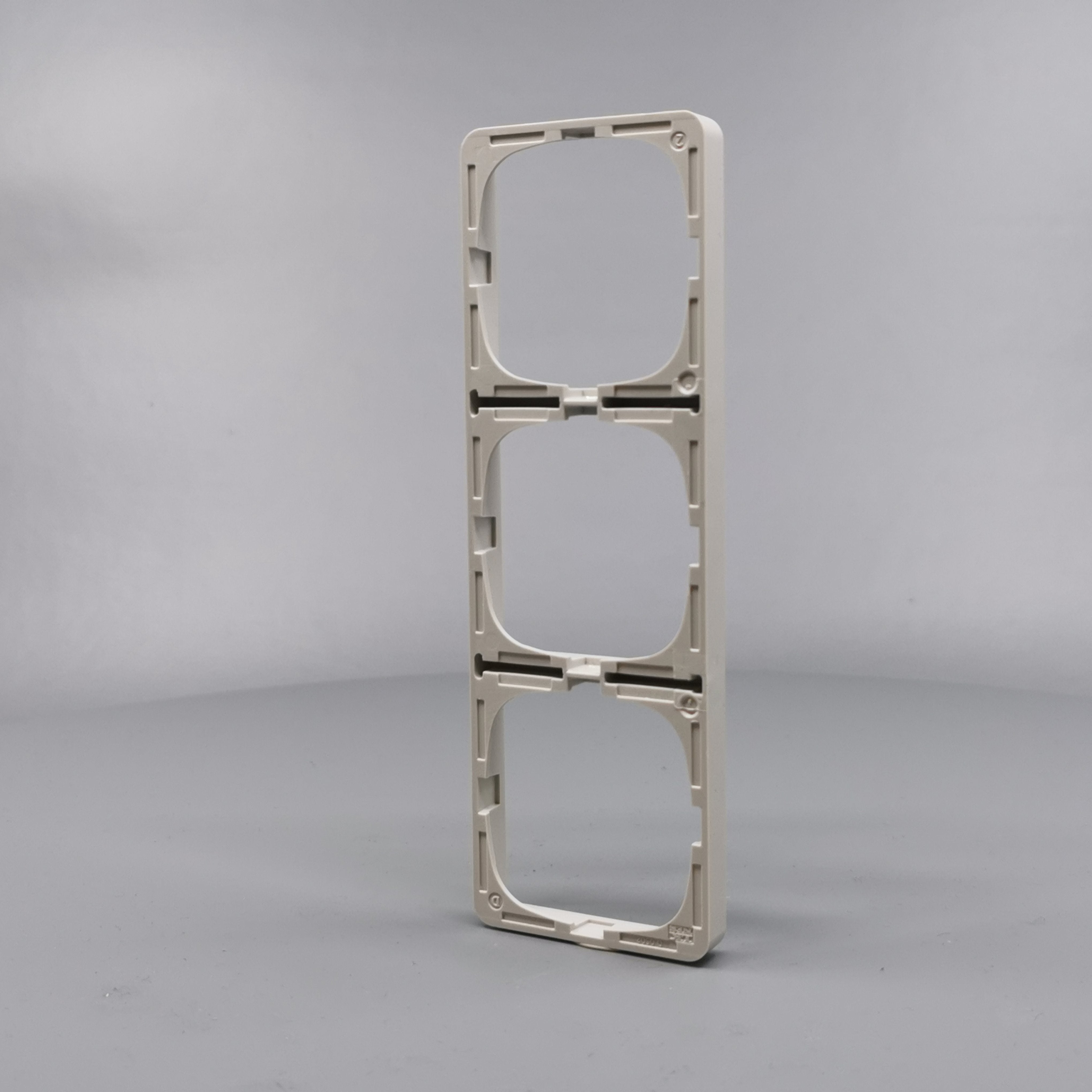 LK Fuga ramme Baseline 50 3m - lysegrå