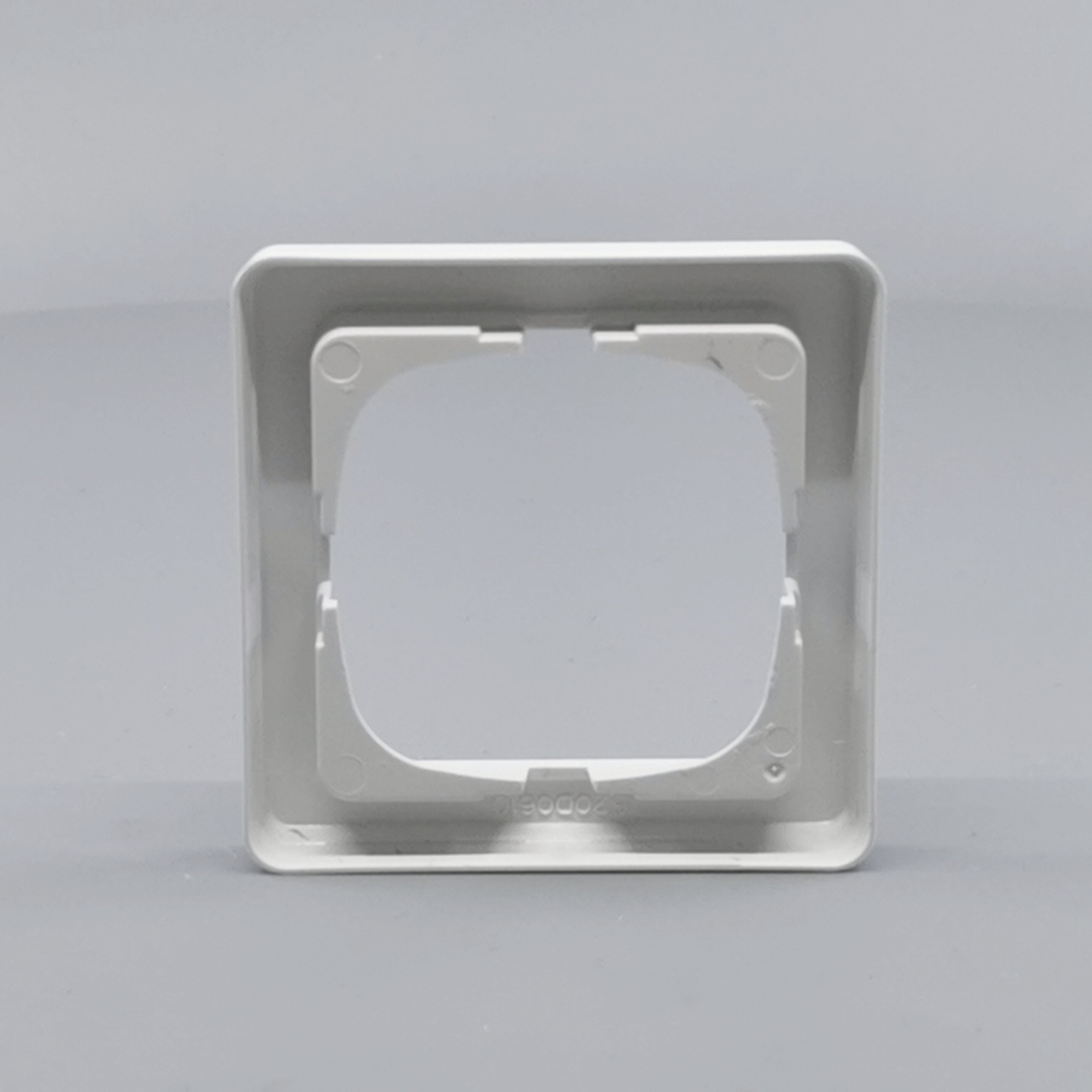 LK Fuga ramme Baseline 63 1m - hvid