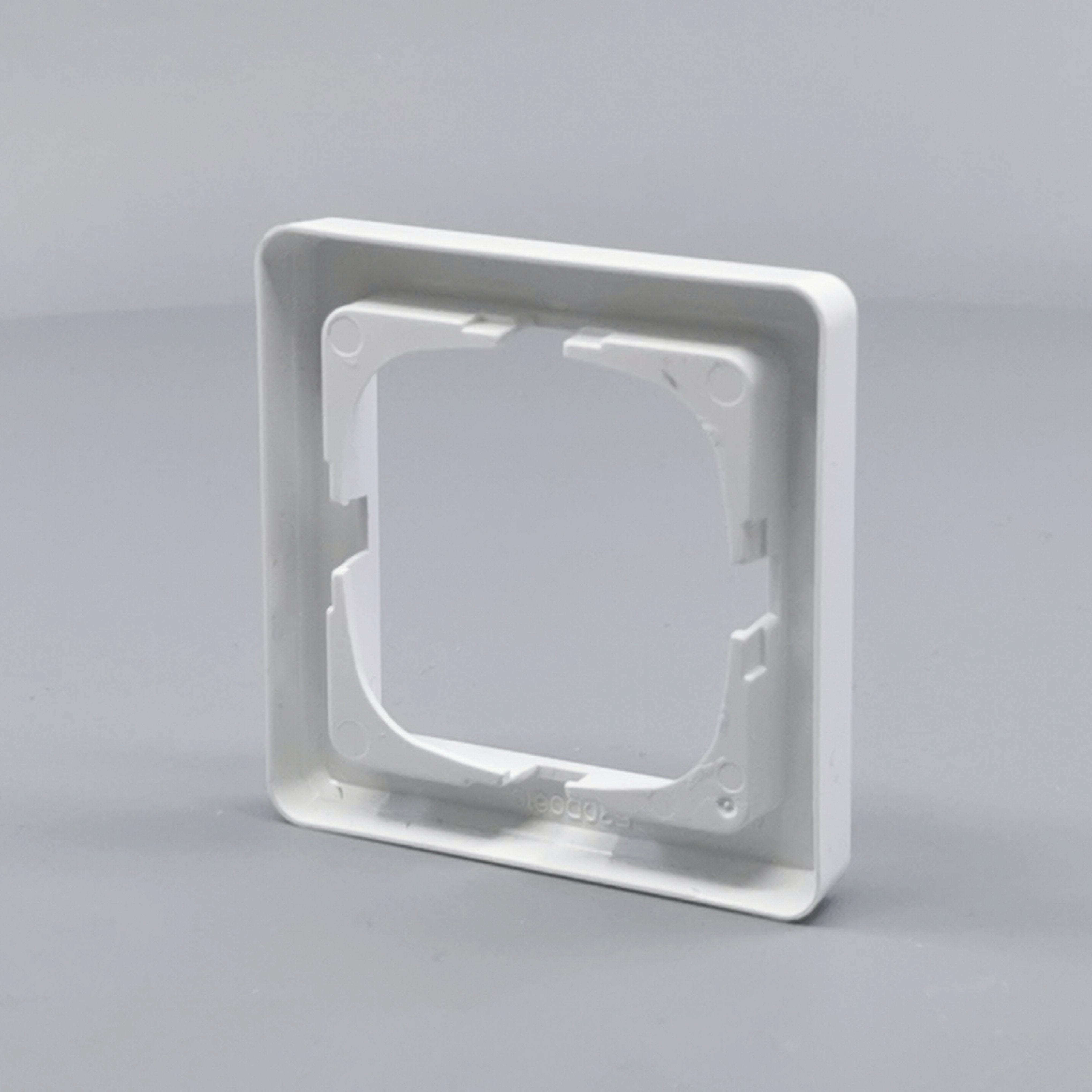 LK Fuga ramme Baseline 63 1m - hvid