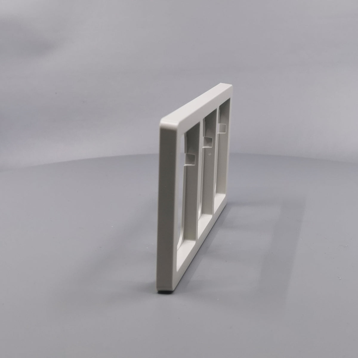 LK Fuga ramme Baseline 63 3x1½m - lysegrå (360° frame 20)
