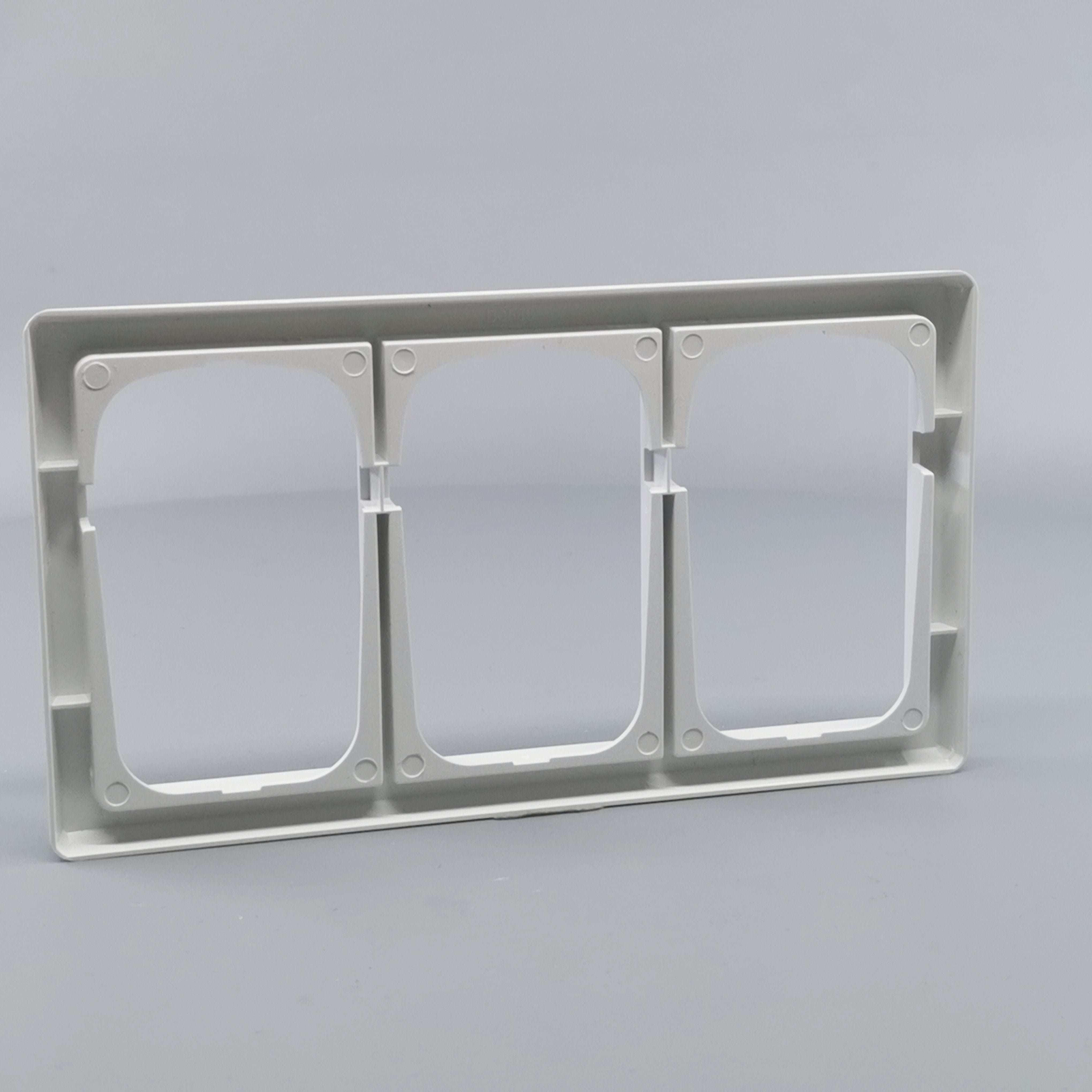 LK Fuga ramme Baseline 63 3x1½m - hvid