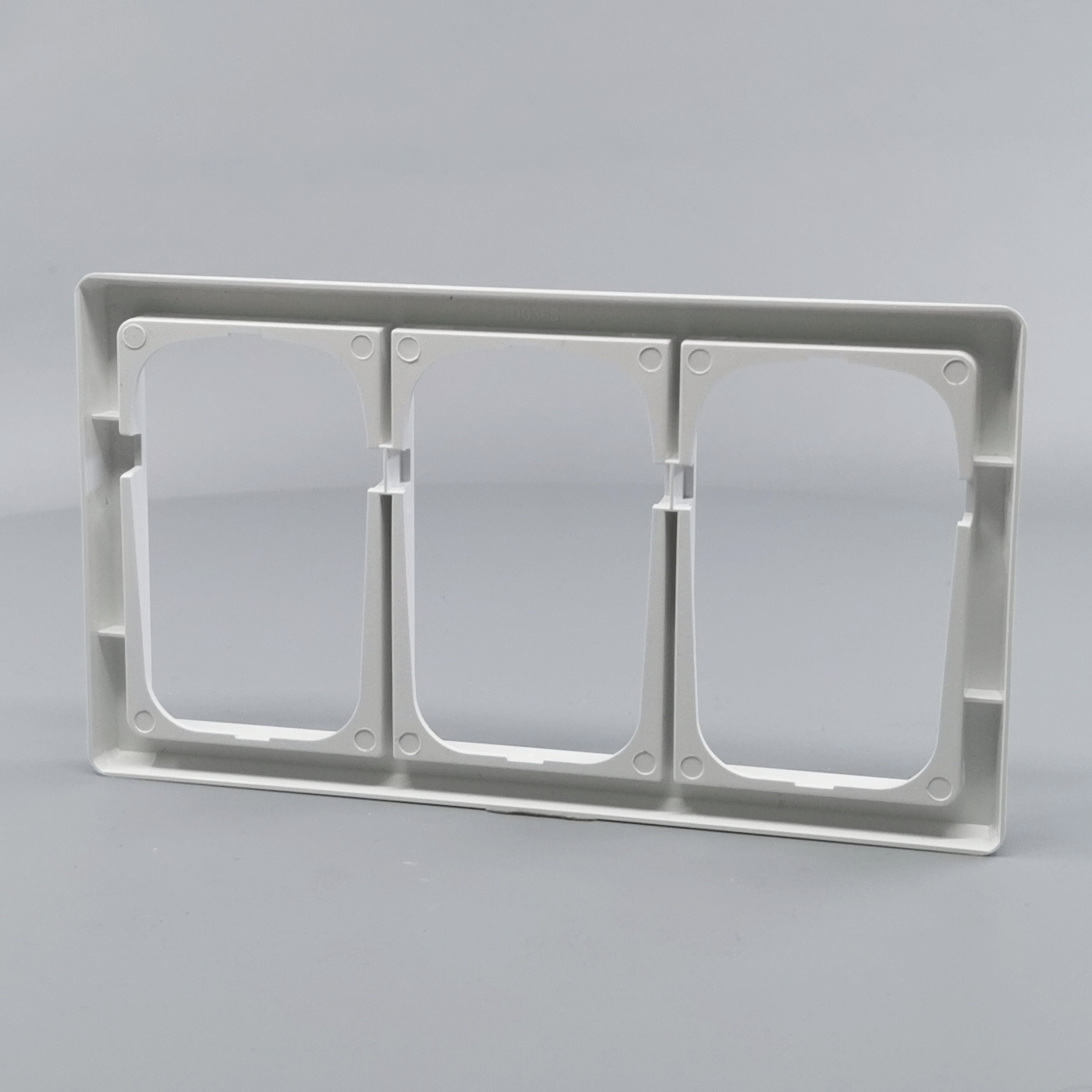 LK Fuga ramme Baseline 63 3x1½m - hvid