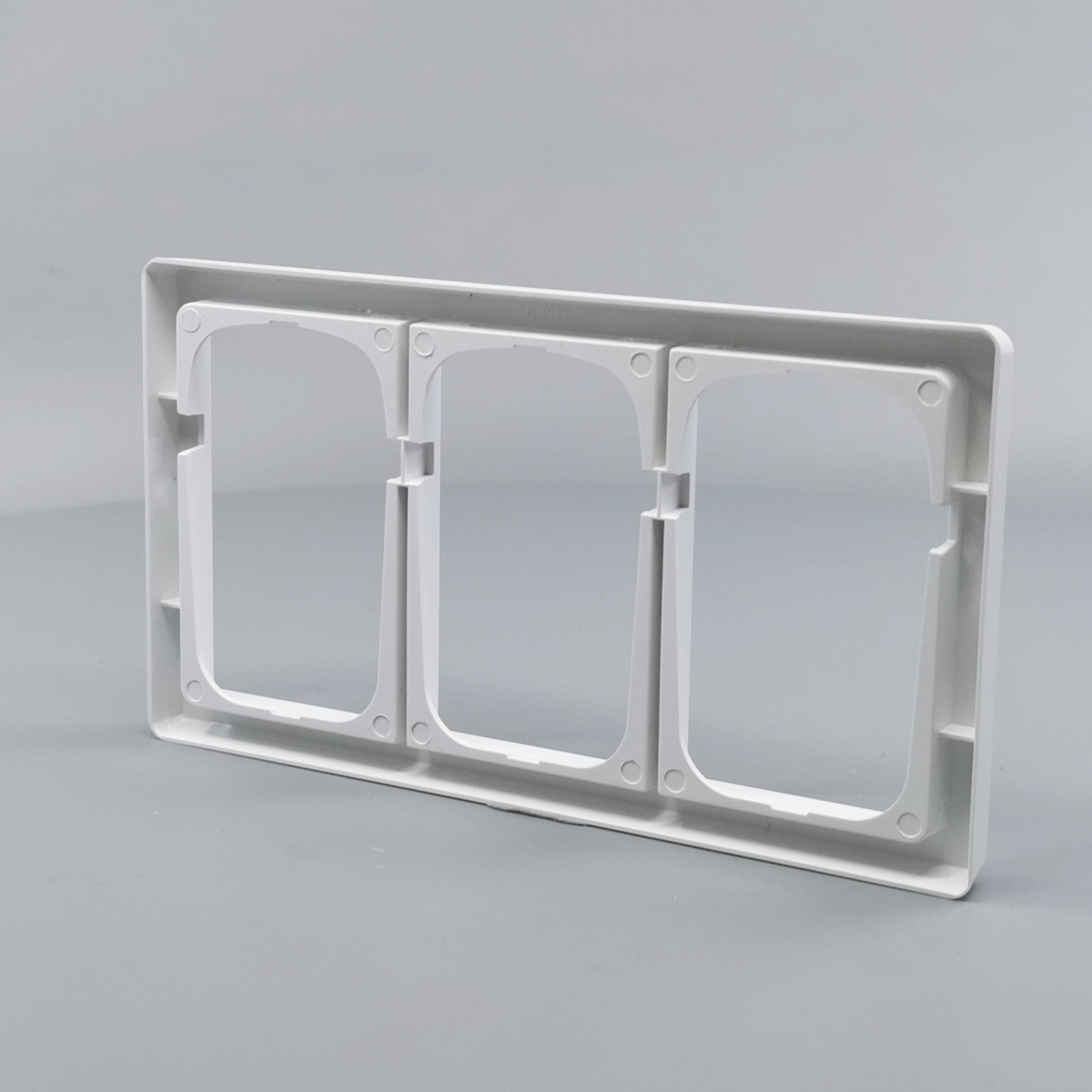 LK Fuga ramme Baseline 63 3x1½m - hvid