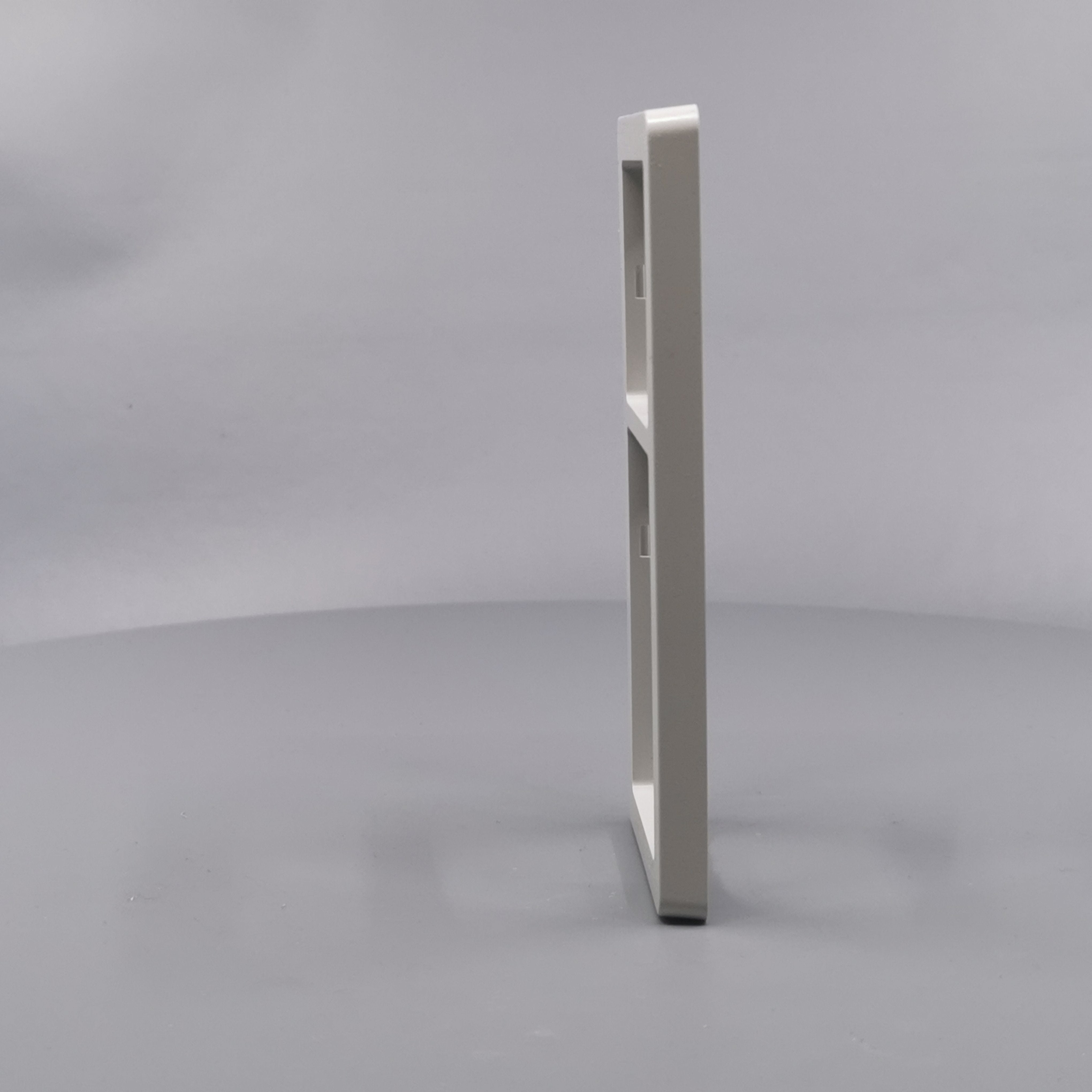 LK Fuga ramme Baseline 63 2½m - lysegrå