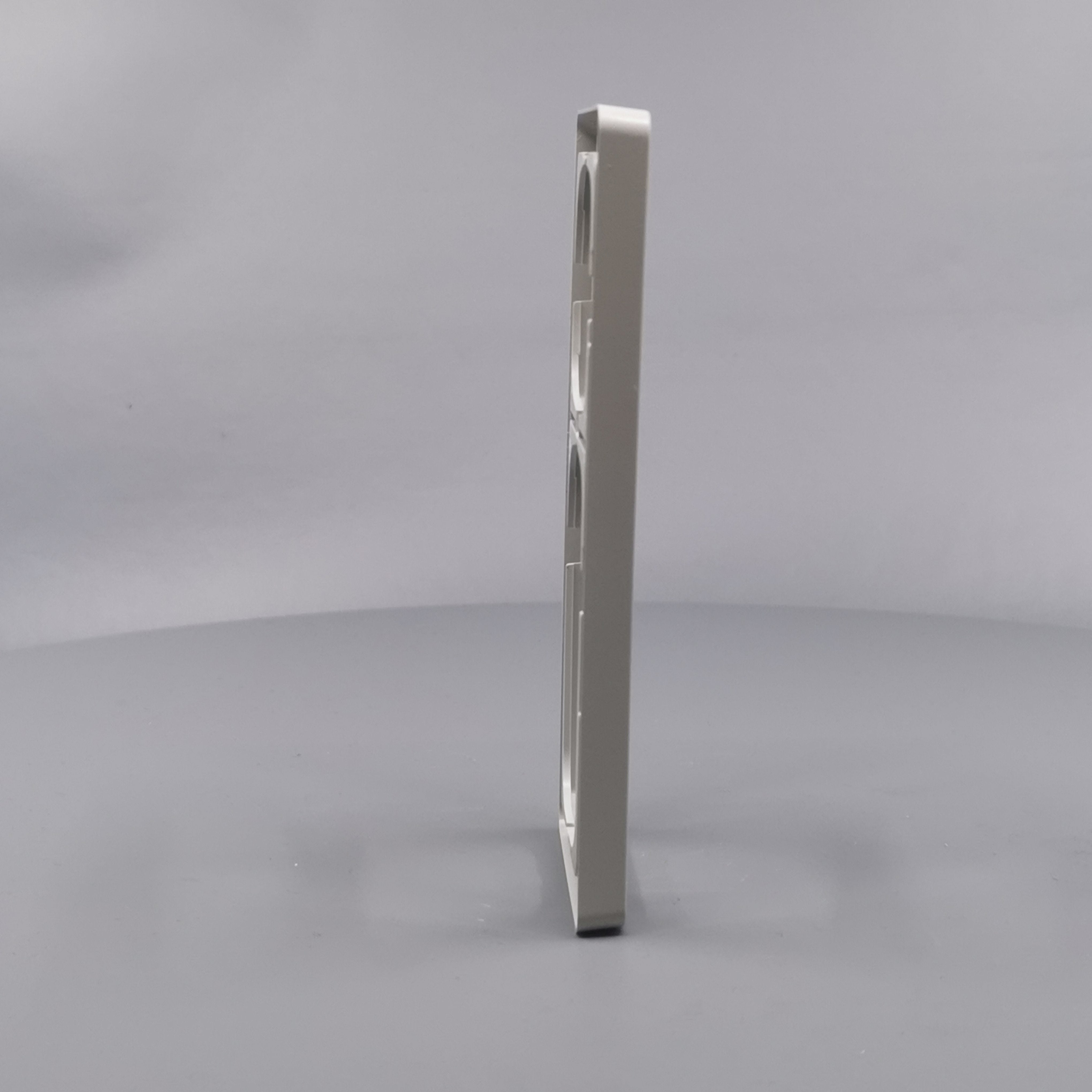 LK Fuga ramme Baseline 63 2½m - lysegrå