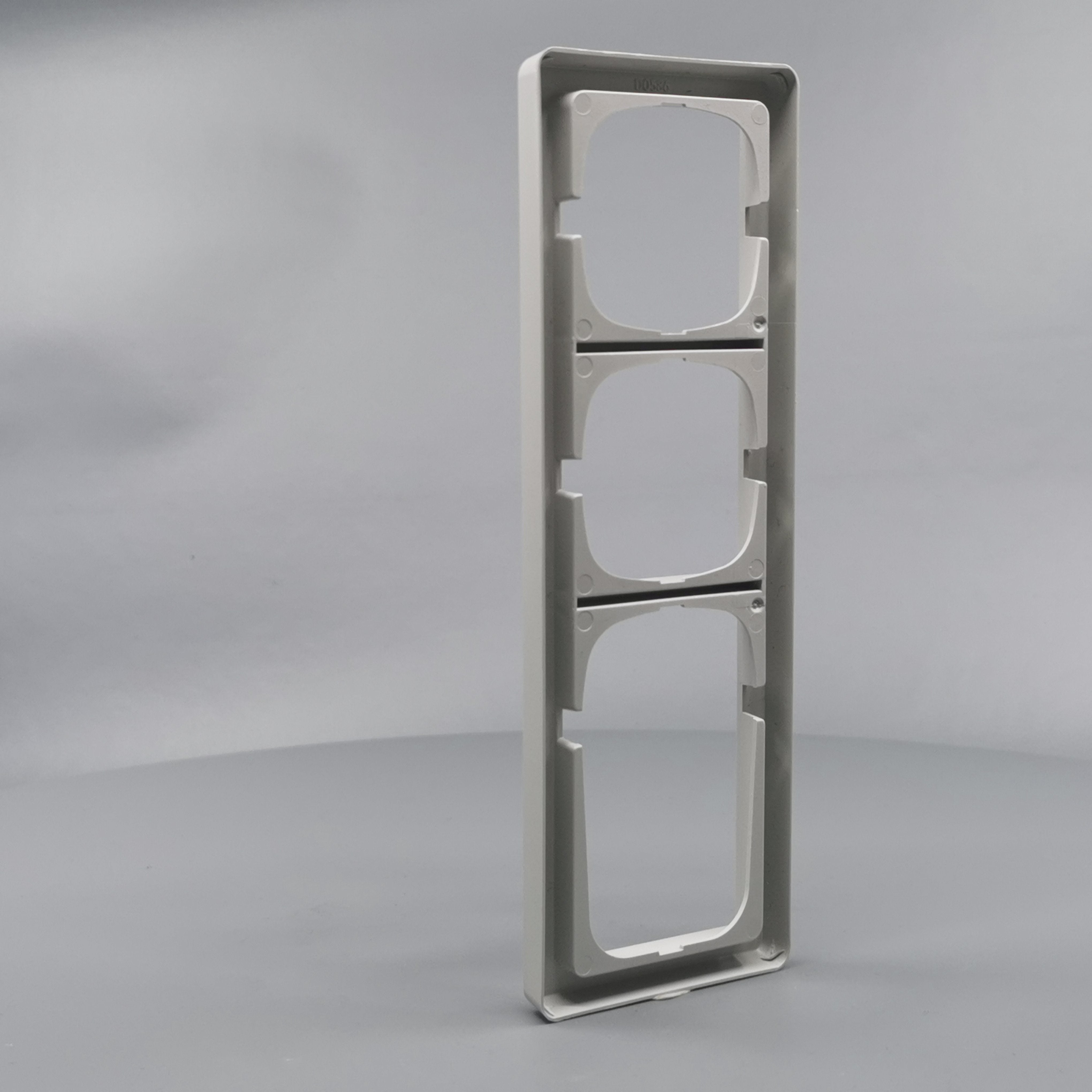 LK Fuga ramme Baseline 63 3½m - lysegrå