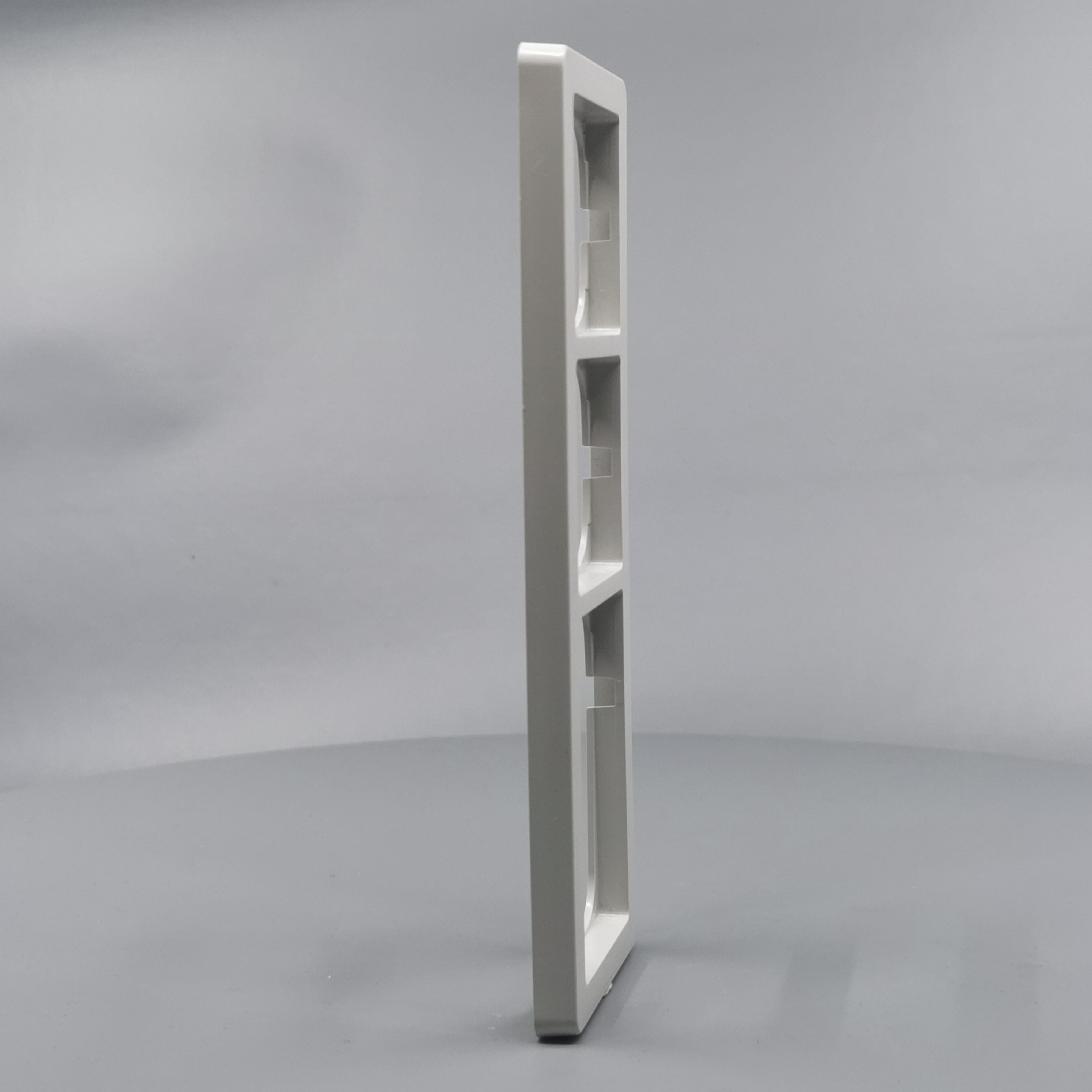 LK Fuga ramme Baseline 63 3½m - lysegrå