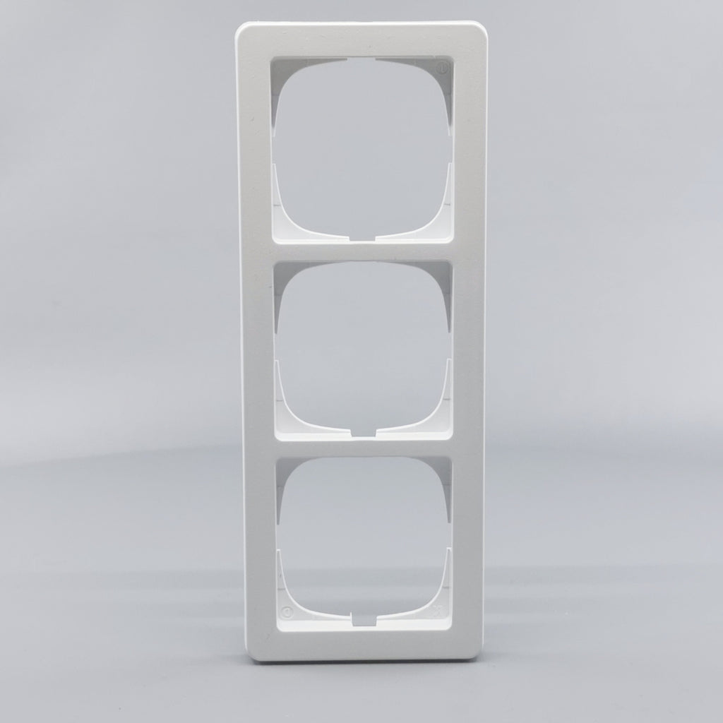 LK Fuga ramme Baseline 63 3m - hvid