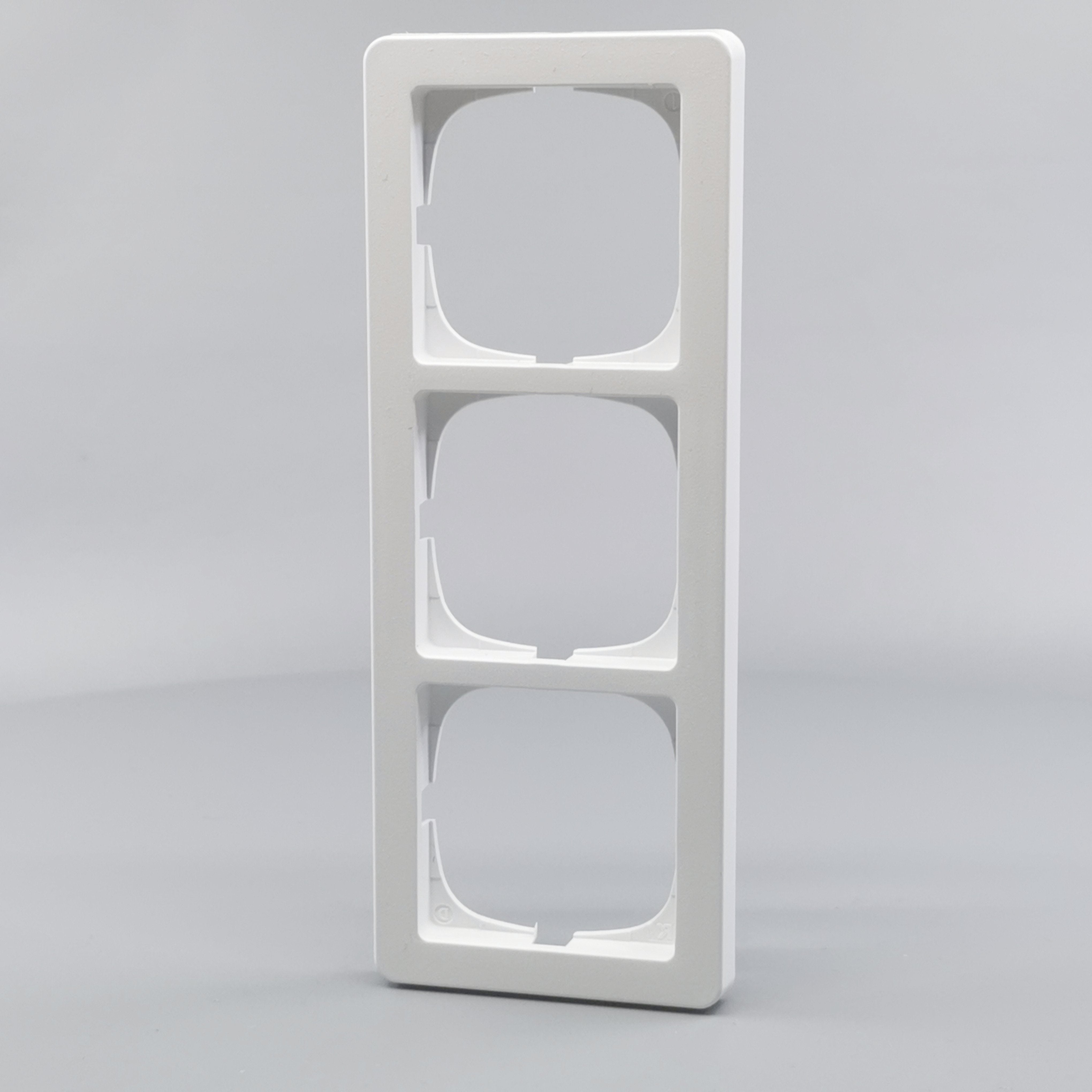 LK Fuga ramme Baseline 63 3m - hvid