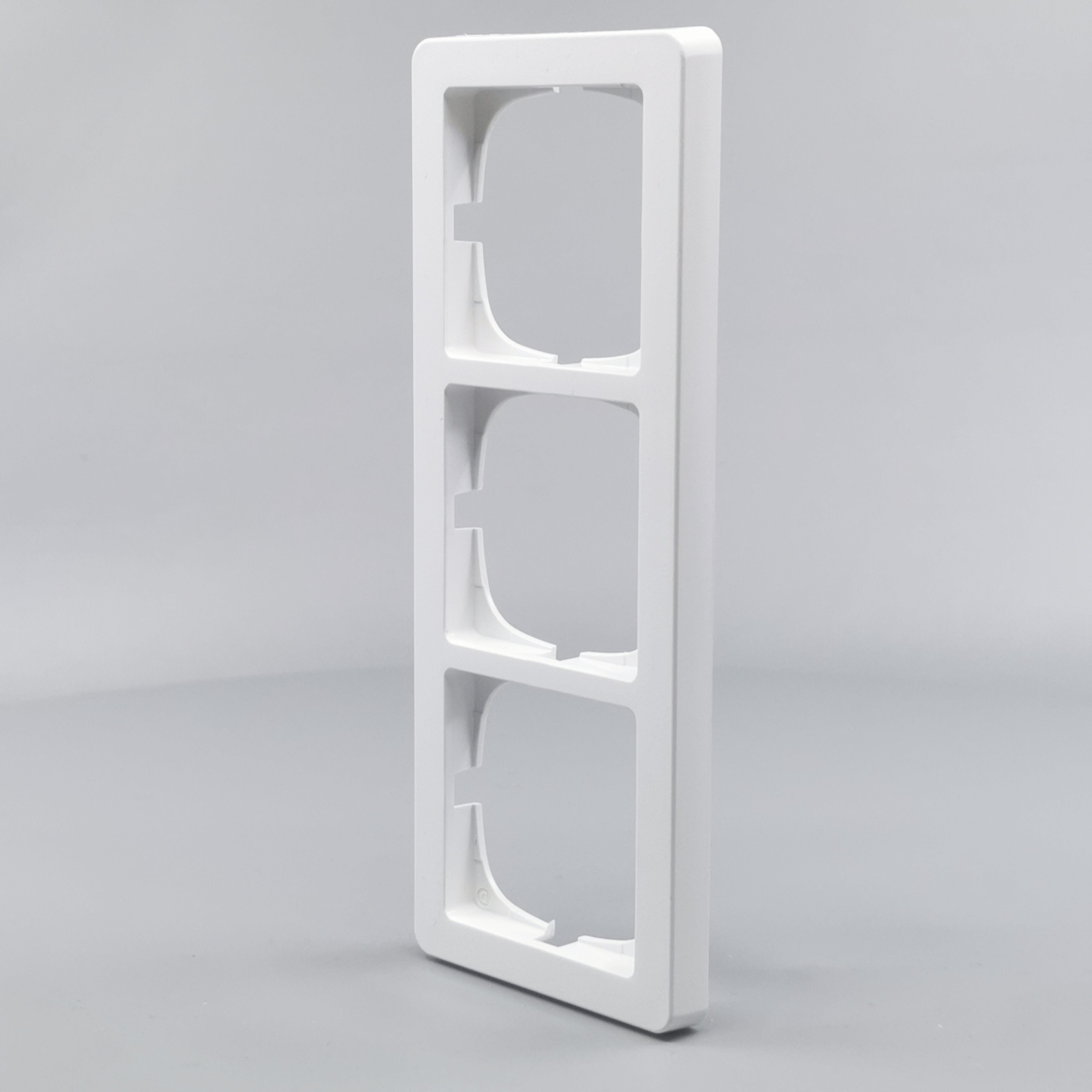 LK Fuga ramme Baseline 63 3m - hvid