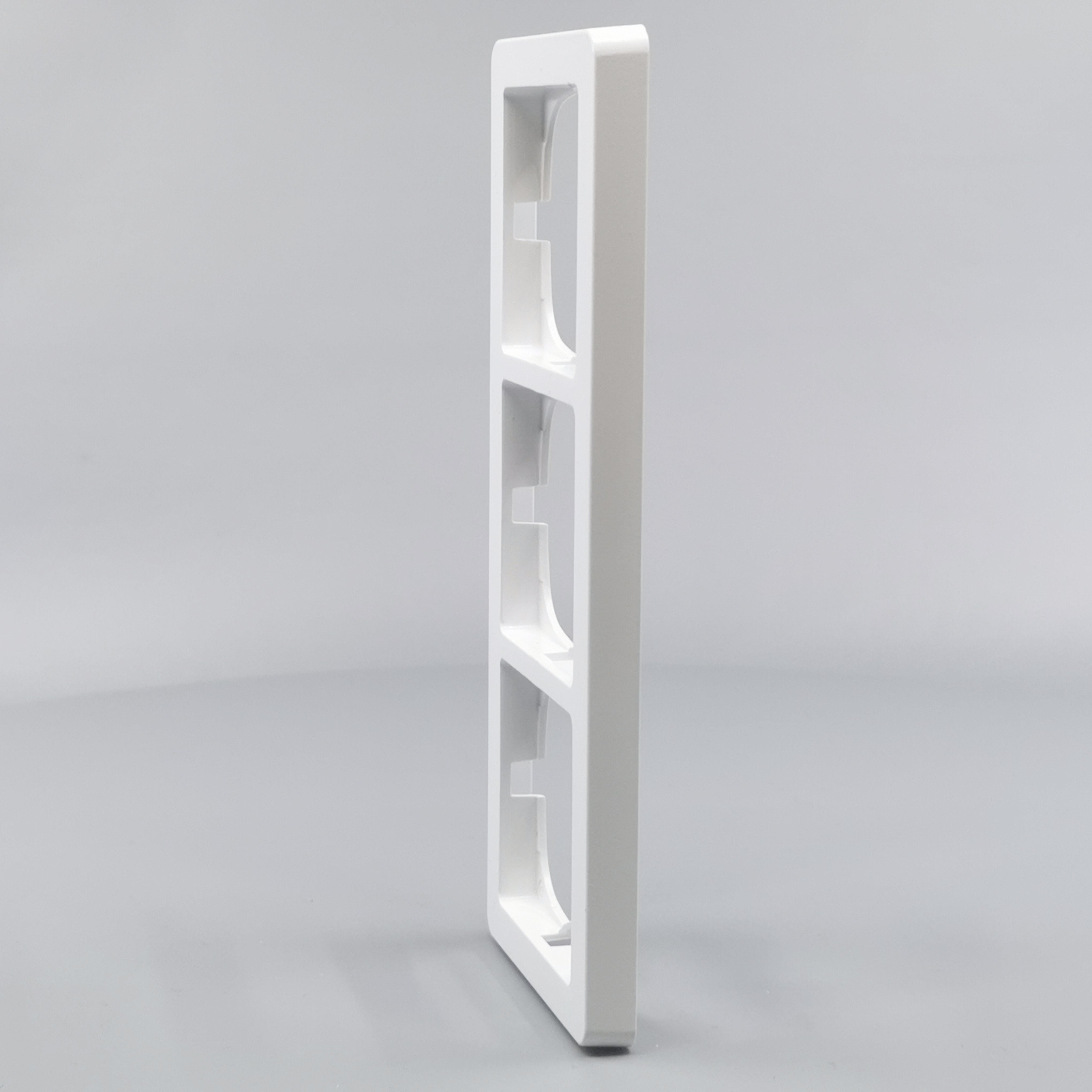 LK Fuga ramme Baseline 63 3m - hvid