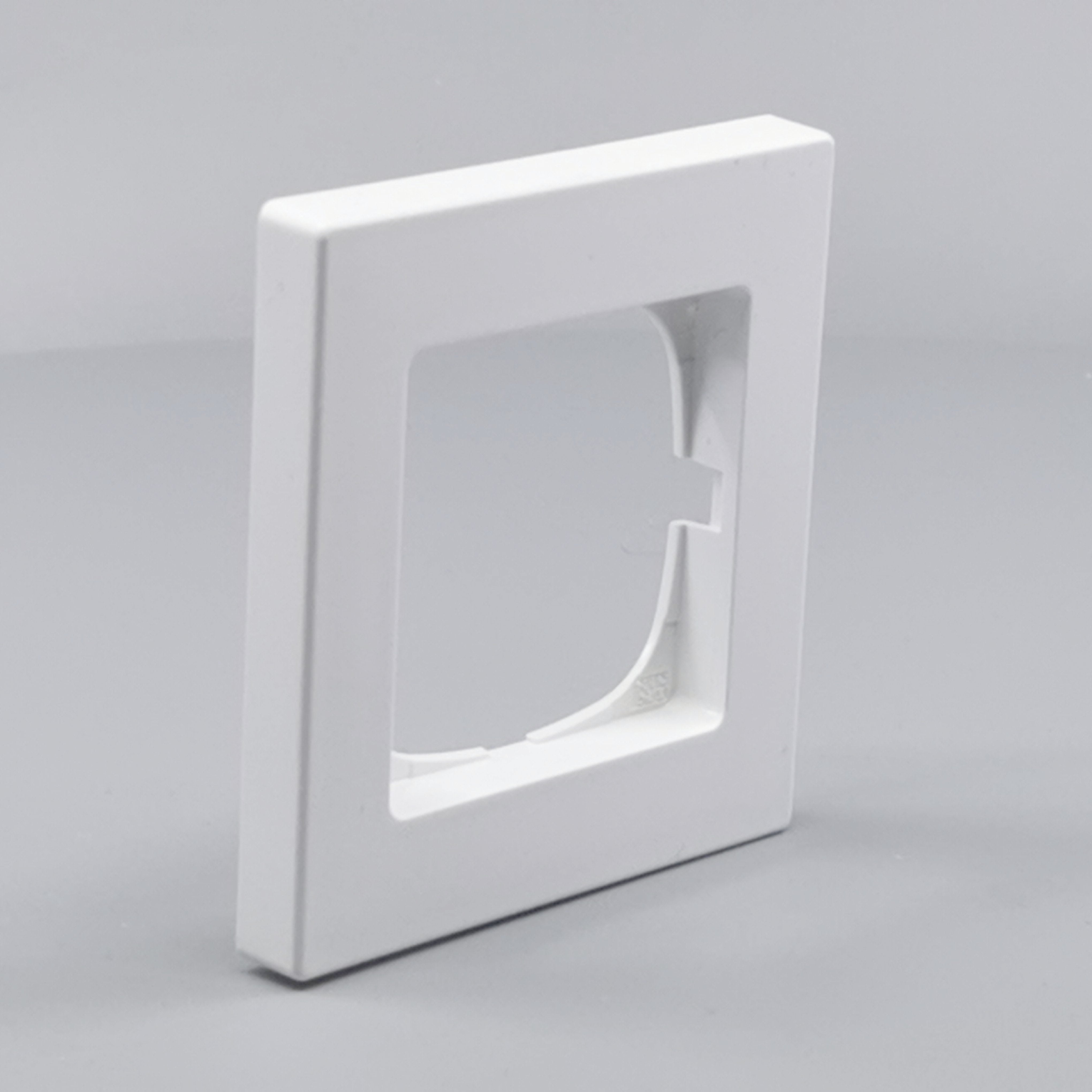 LK Fuga ramme Baseline 68 1m - hvid