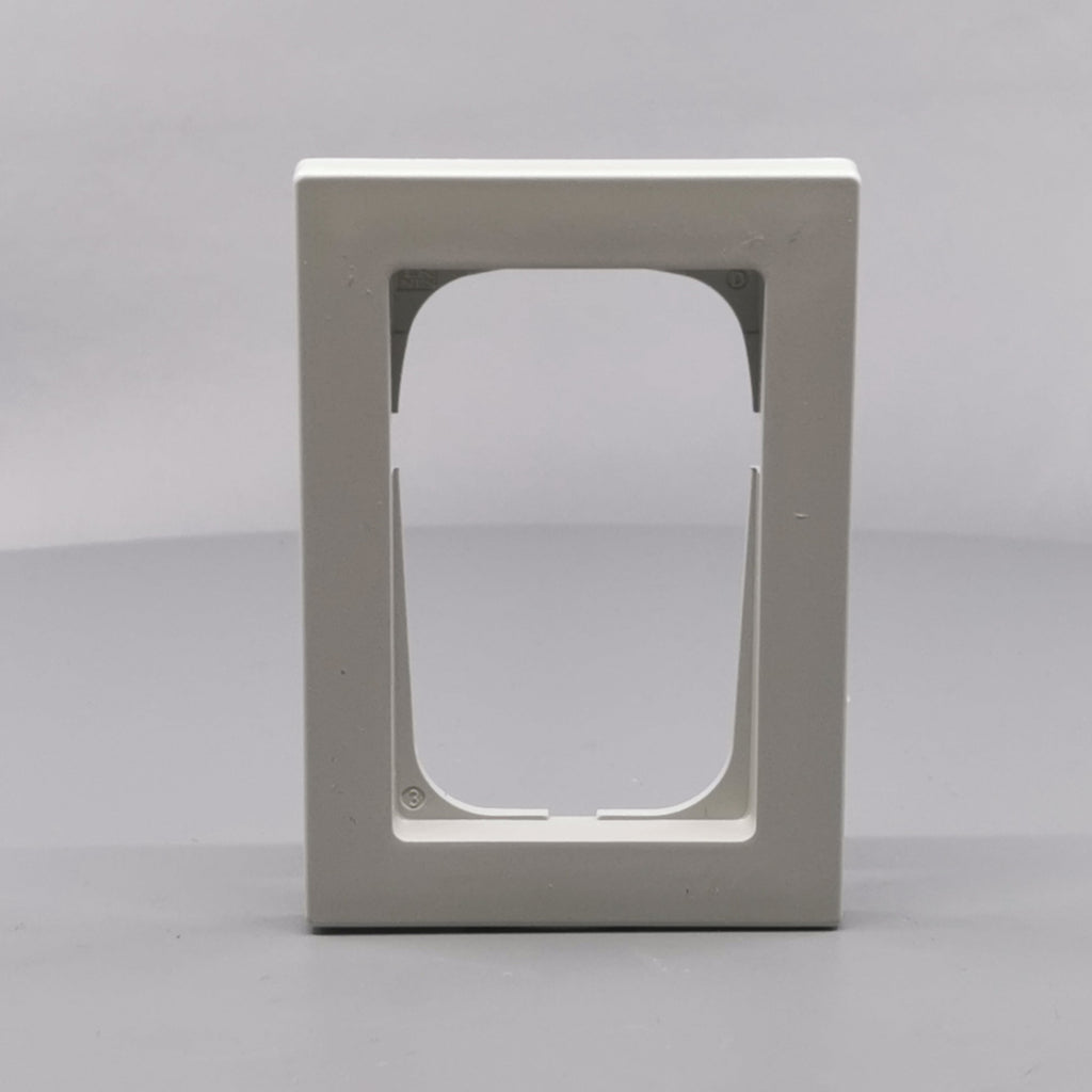 LK Fuga ramme Baseline 68 1½m symmetrisk - lysegrå