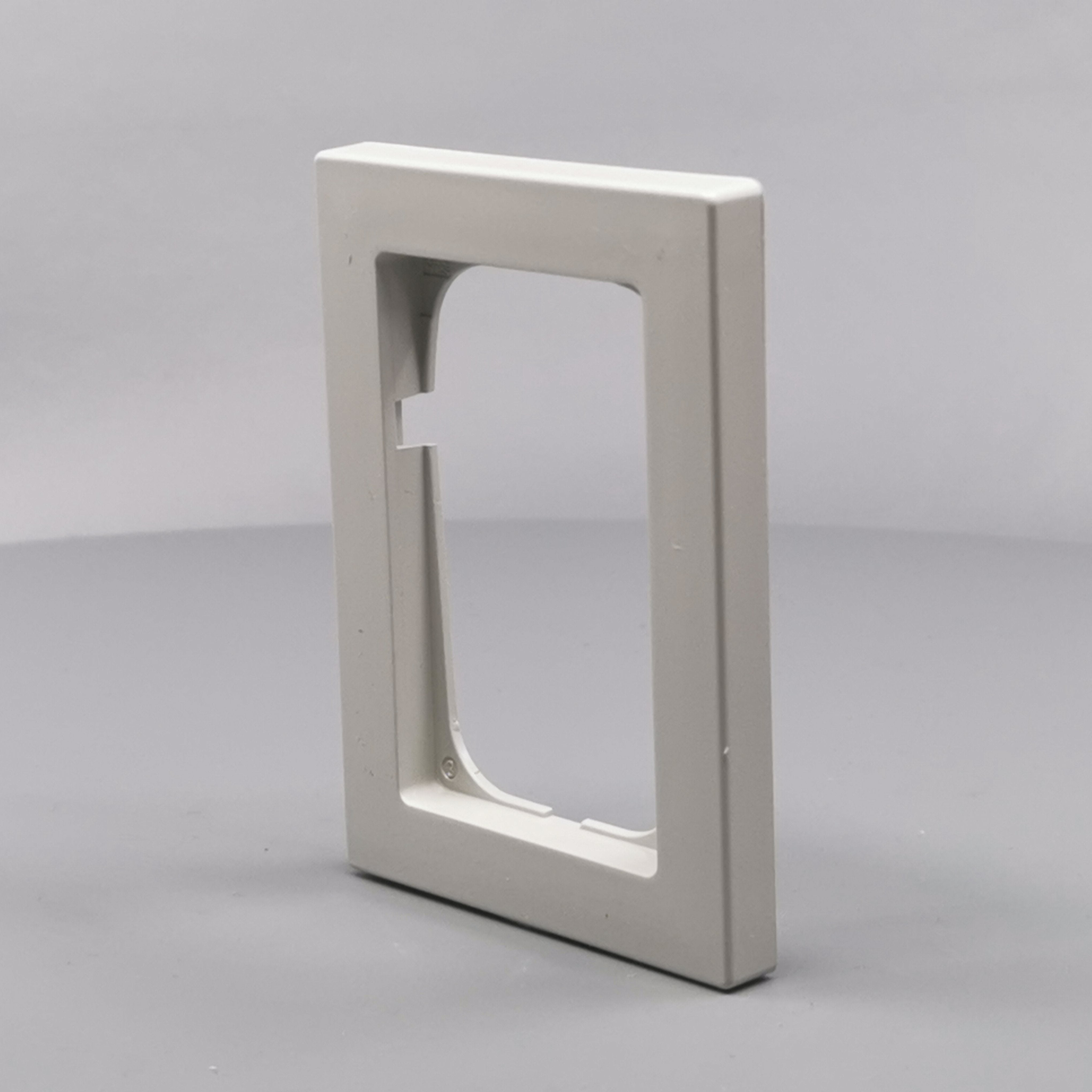 LK Fuga ramme Baseline 68 1½m symmetrisk - lysegrå