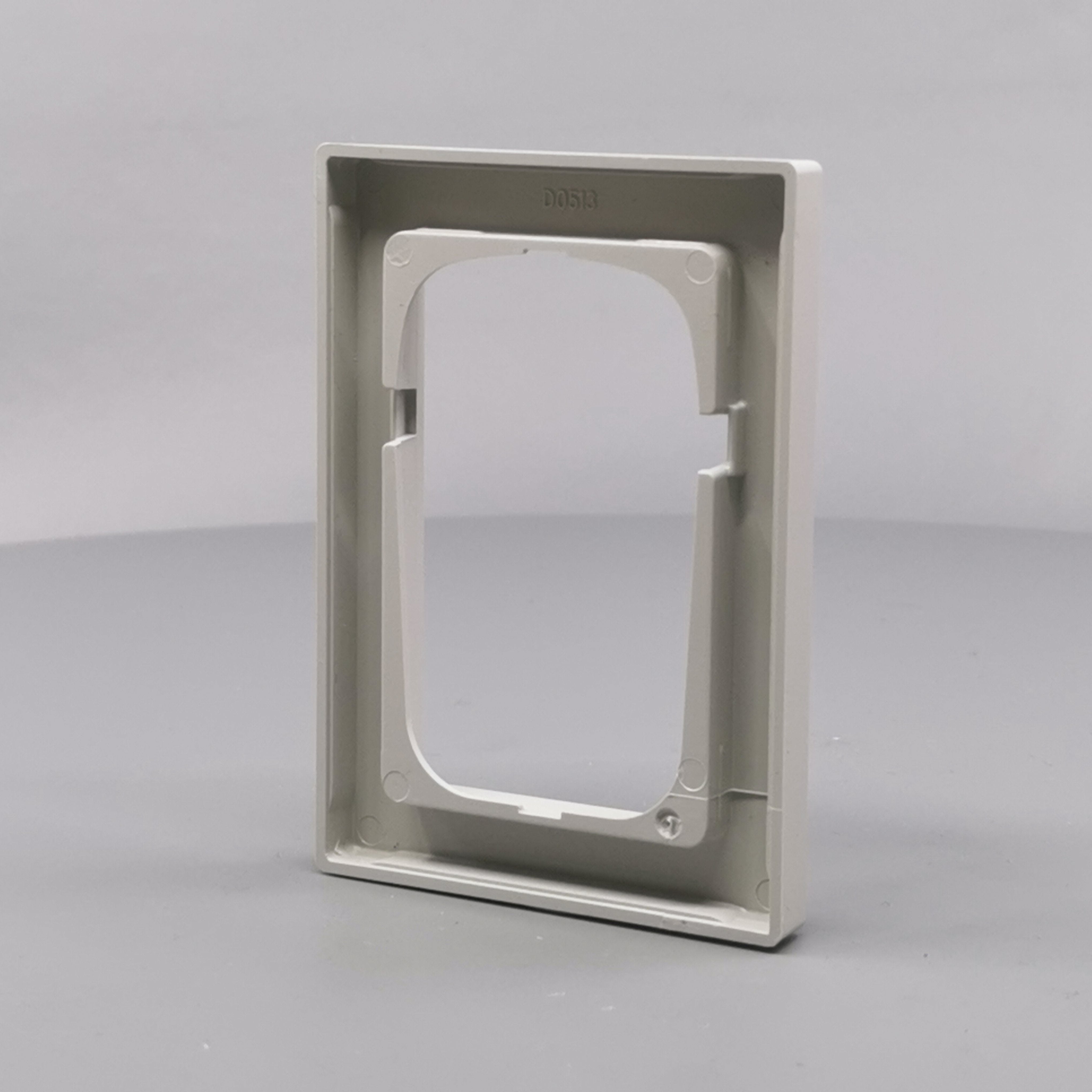 LK Fuga ramme Baseline 68 1½m symmetrisk - lysegrå