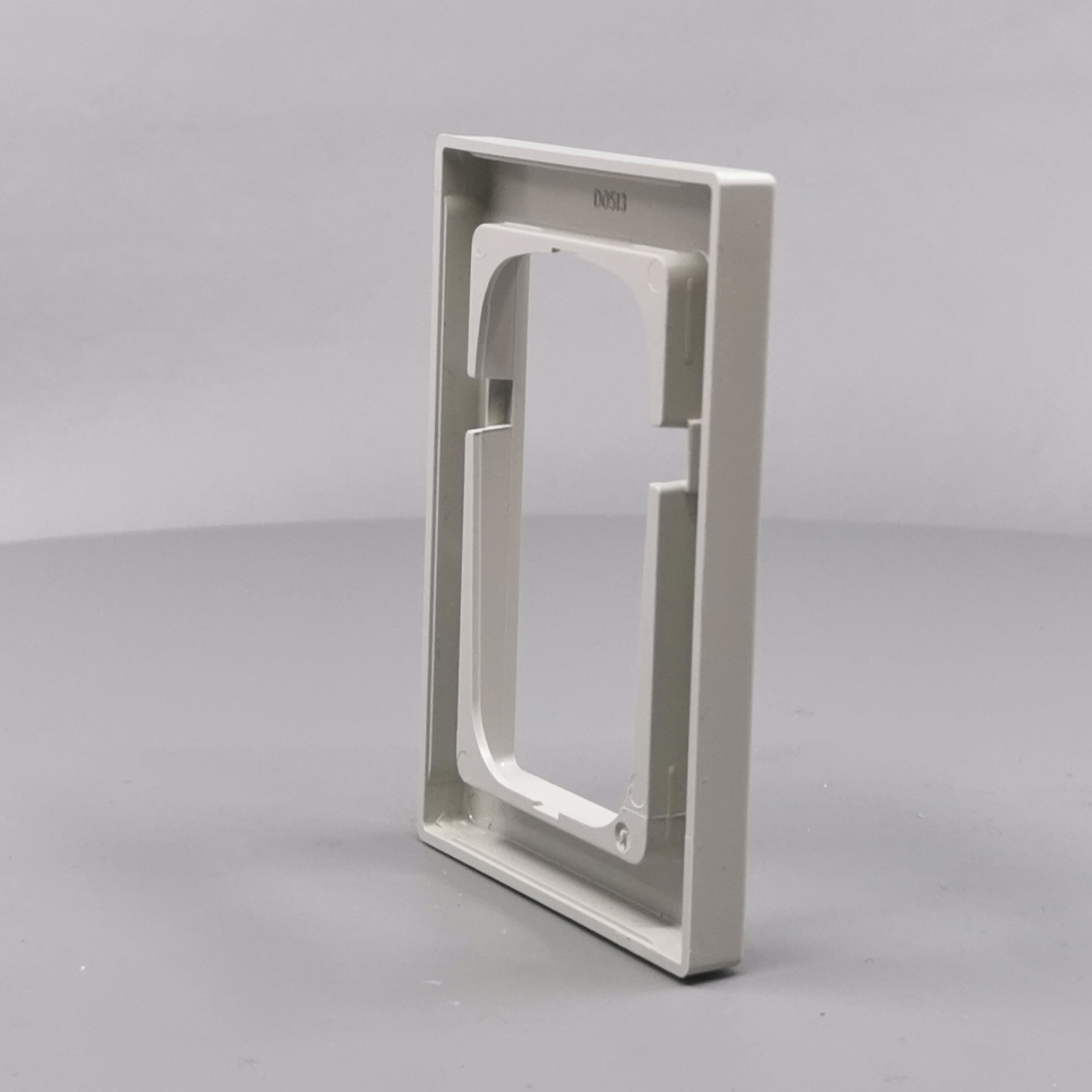 LK Fuga ramme Baseline 68 1½m symmetrisk - lysegrå