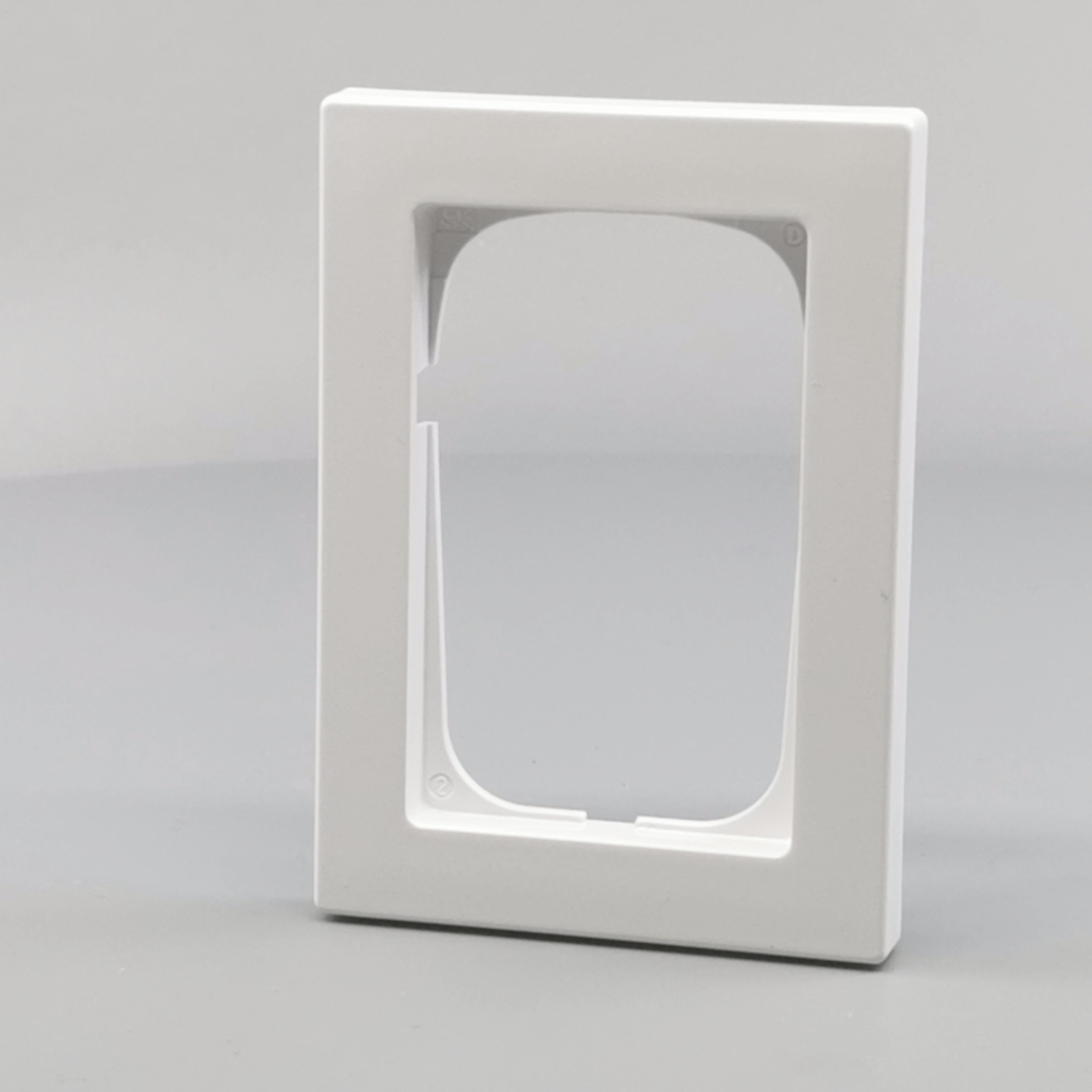 LK Fuga ramme Baseline 68 1½m symmetrisk - hvid