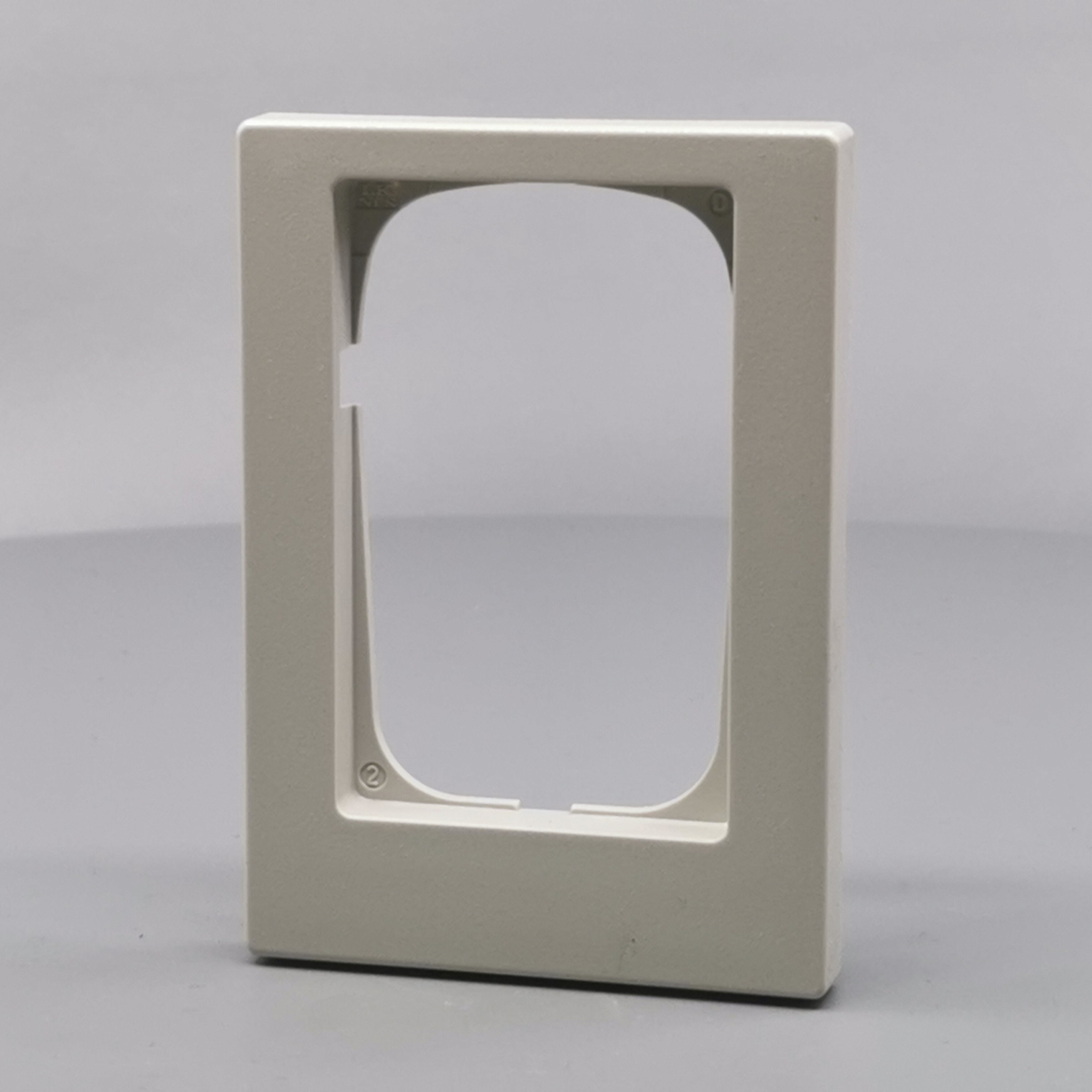 LK Fuga ramme Baseline 68 1½m asymmetrisk - lysegrå