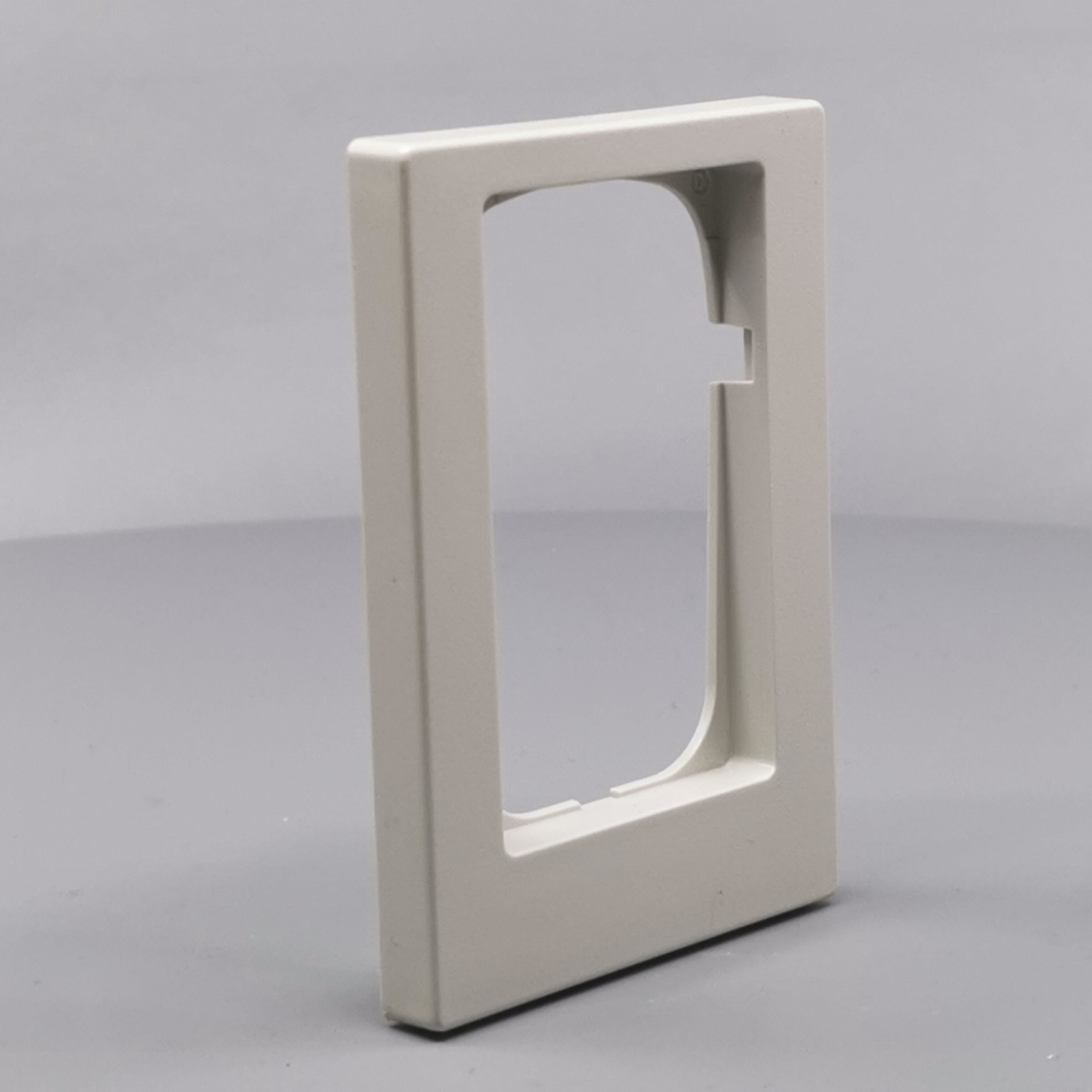 LK Fuga ramme Baseline 68 1½m asymmetrisk - lysegrå