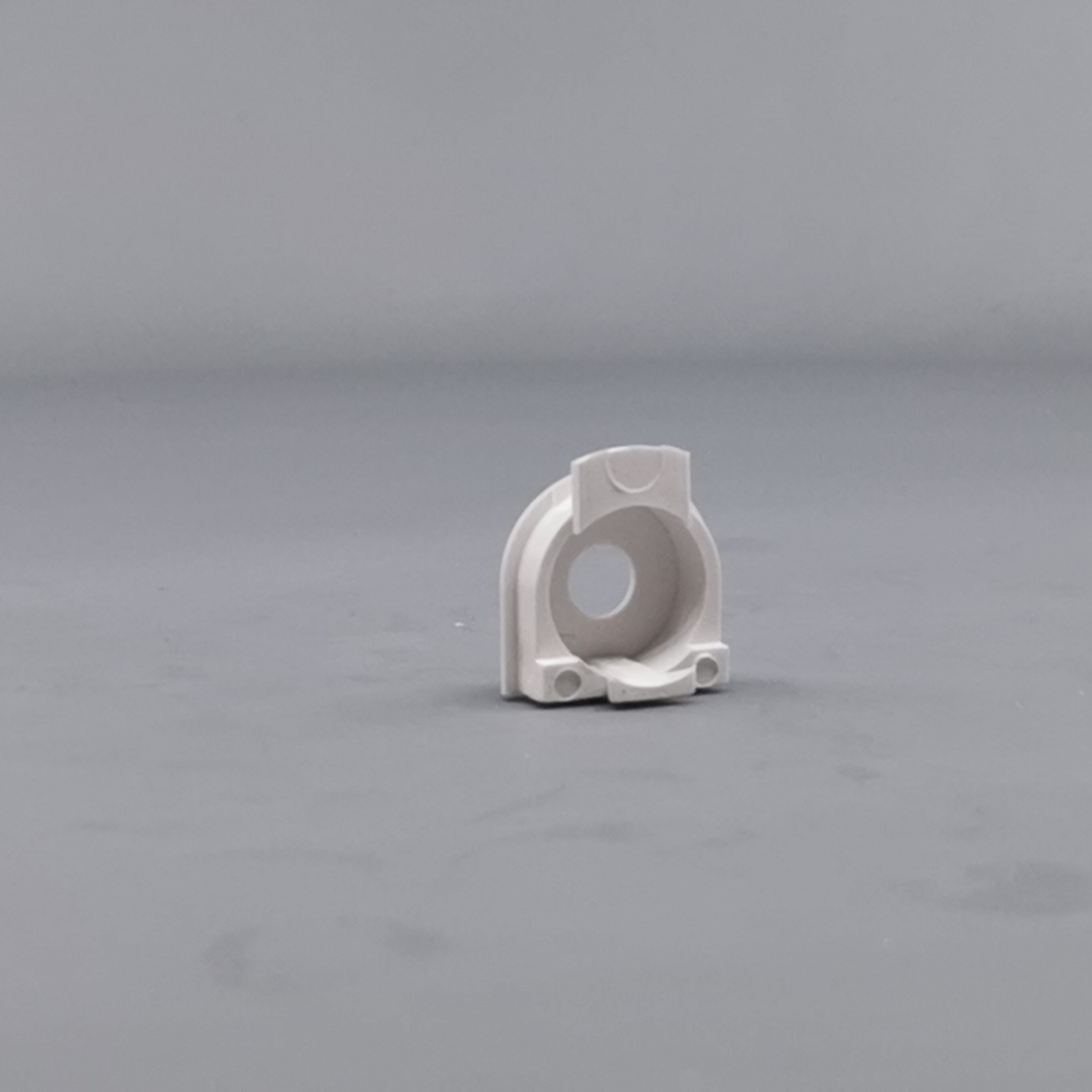 Plasttylle for rund kabel hvid