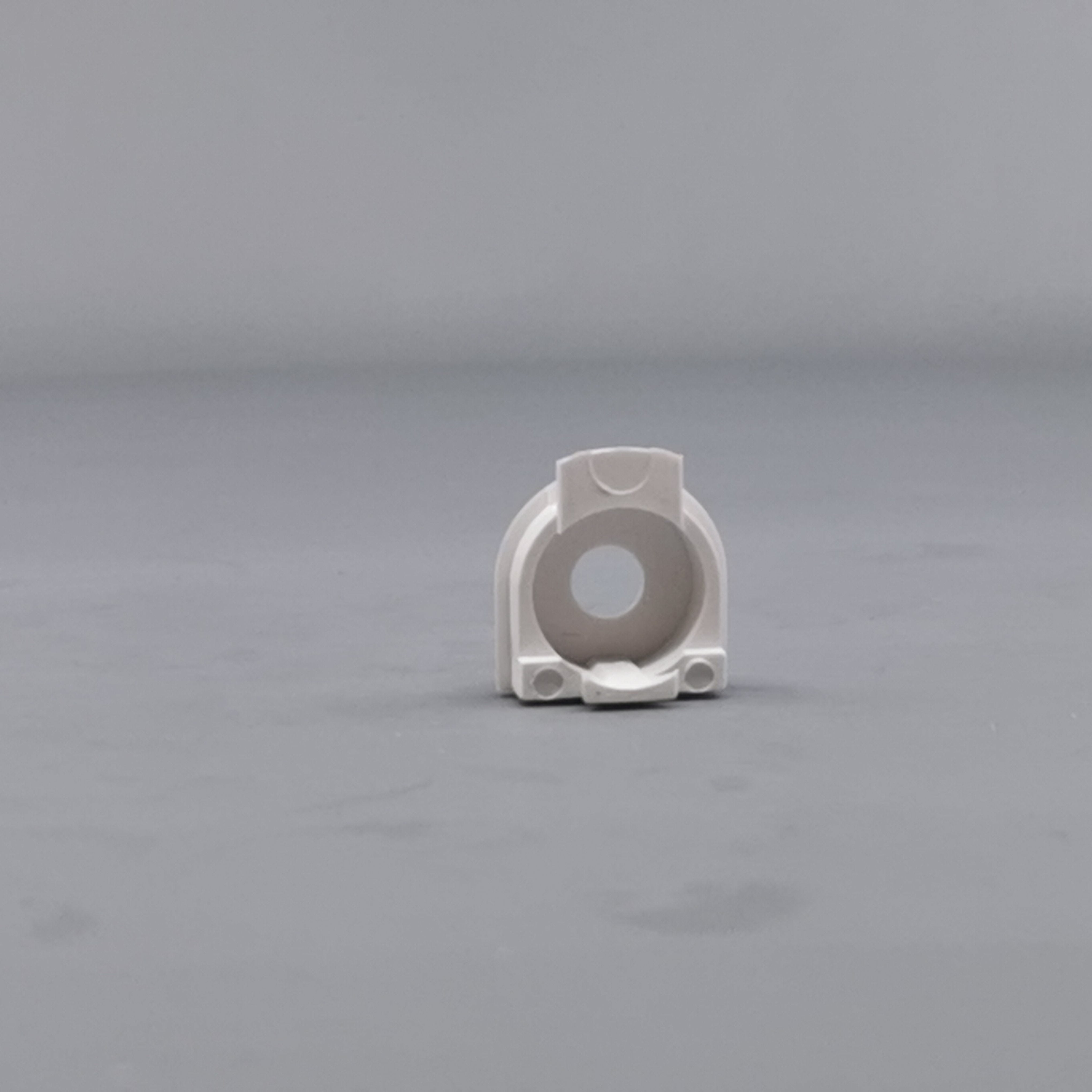 Plasttylle for rund kabel hvid