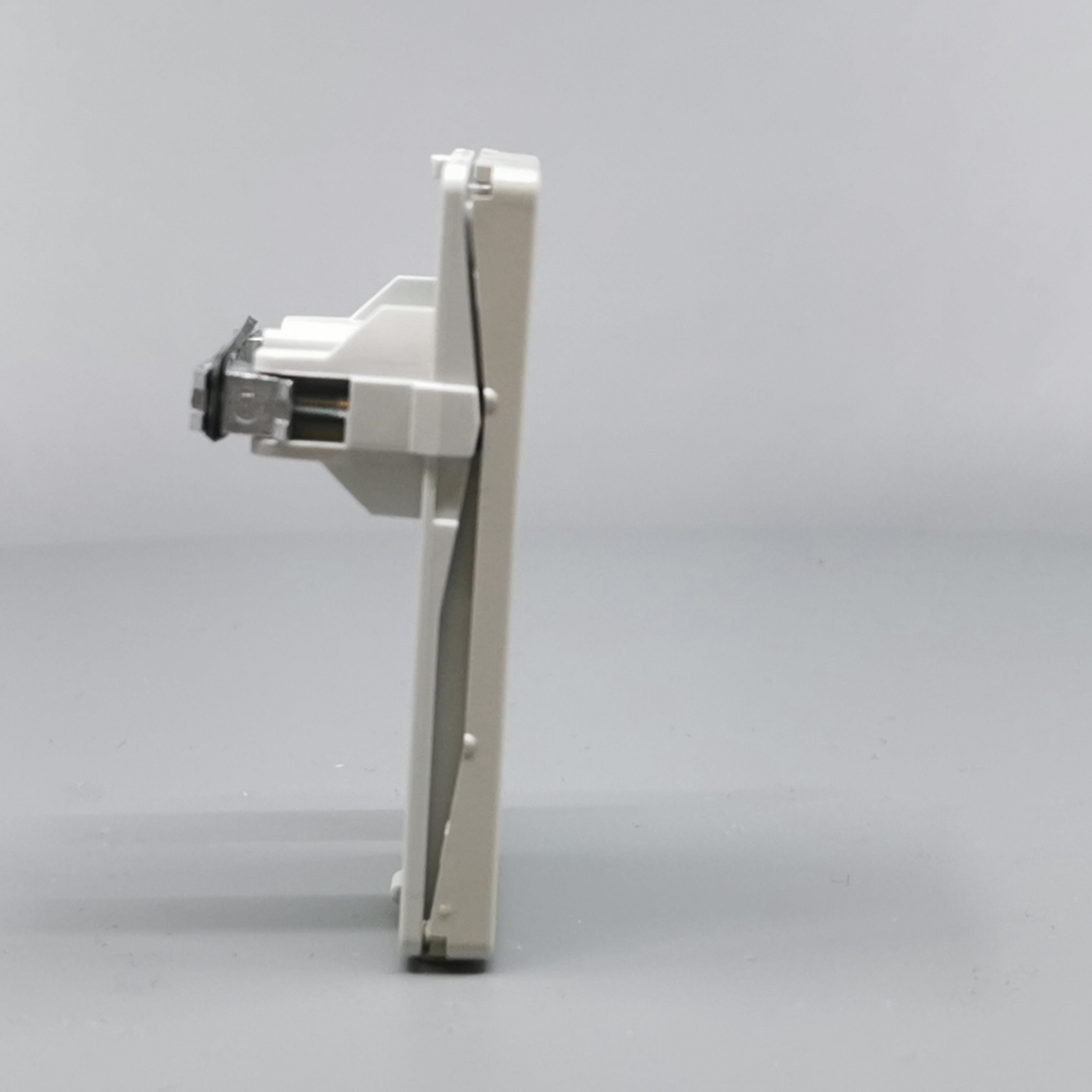 Fuga 1½ modul blænddæksel lysegrå