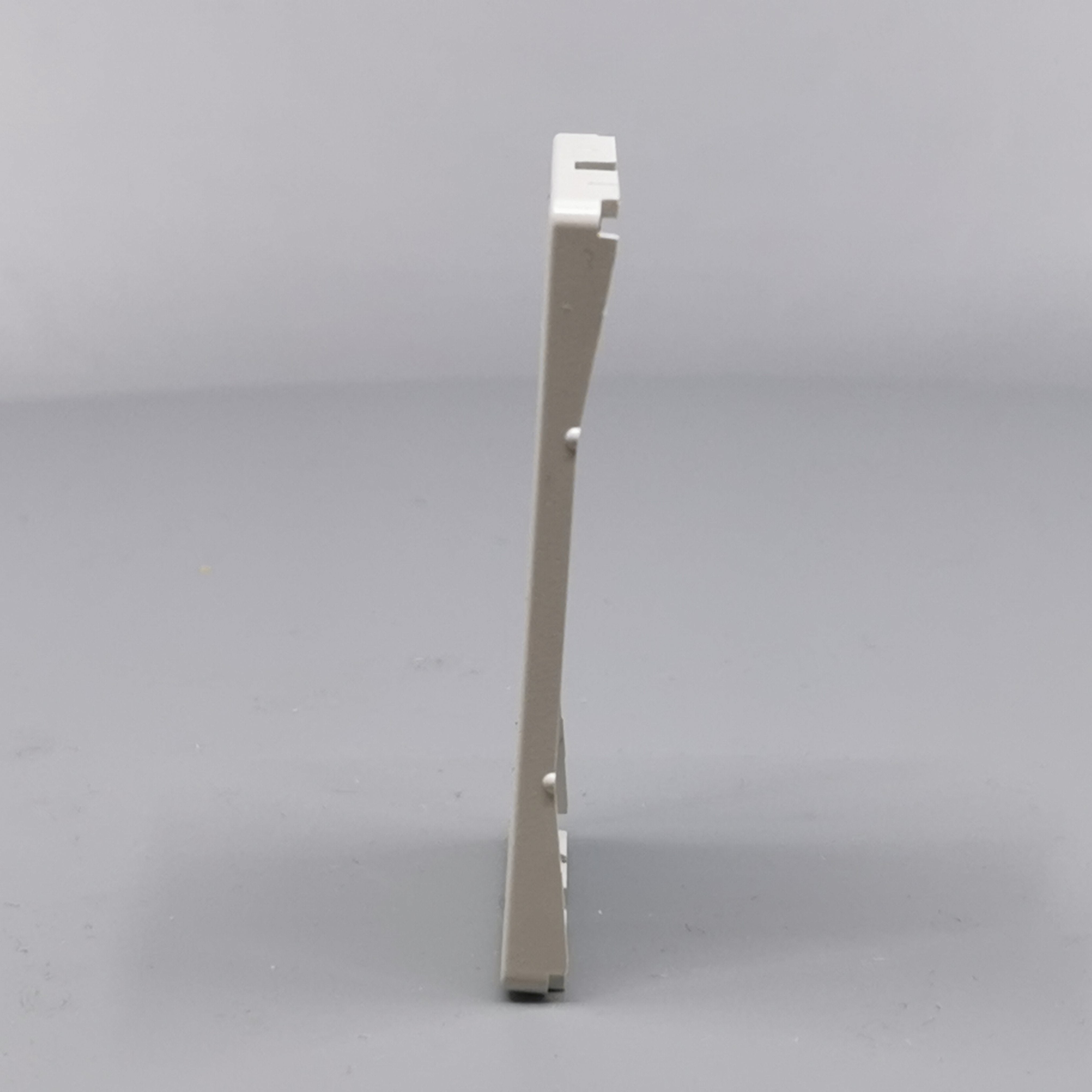 Fuga Afdækning 1½ modul for blænddæksel lysegrå