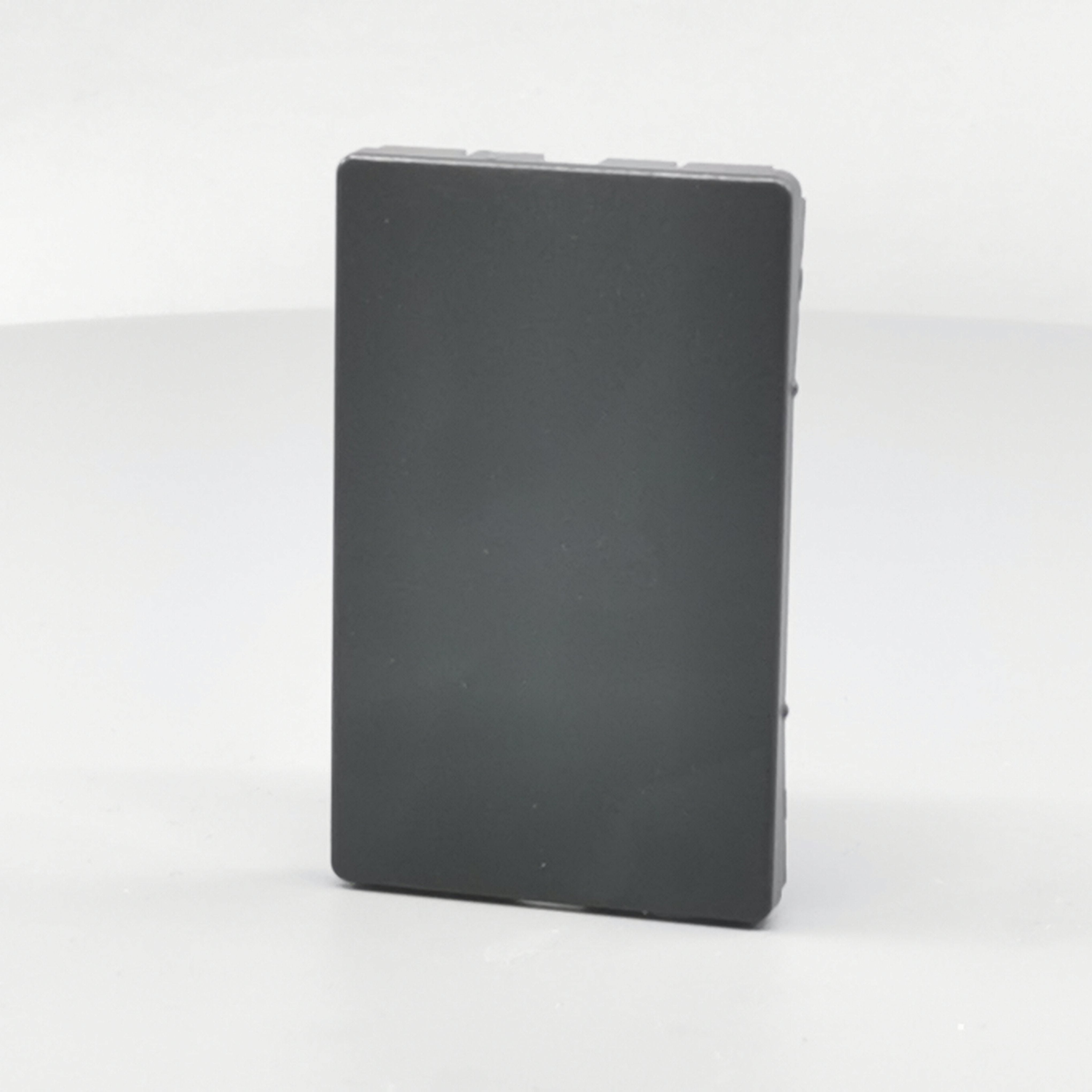 Fuga Afdækning 1½ modul for blænddæksel koksgrå