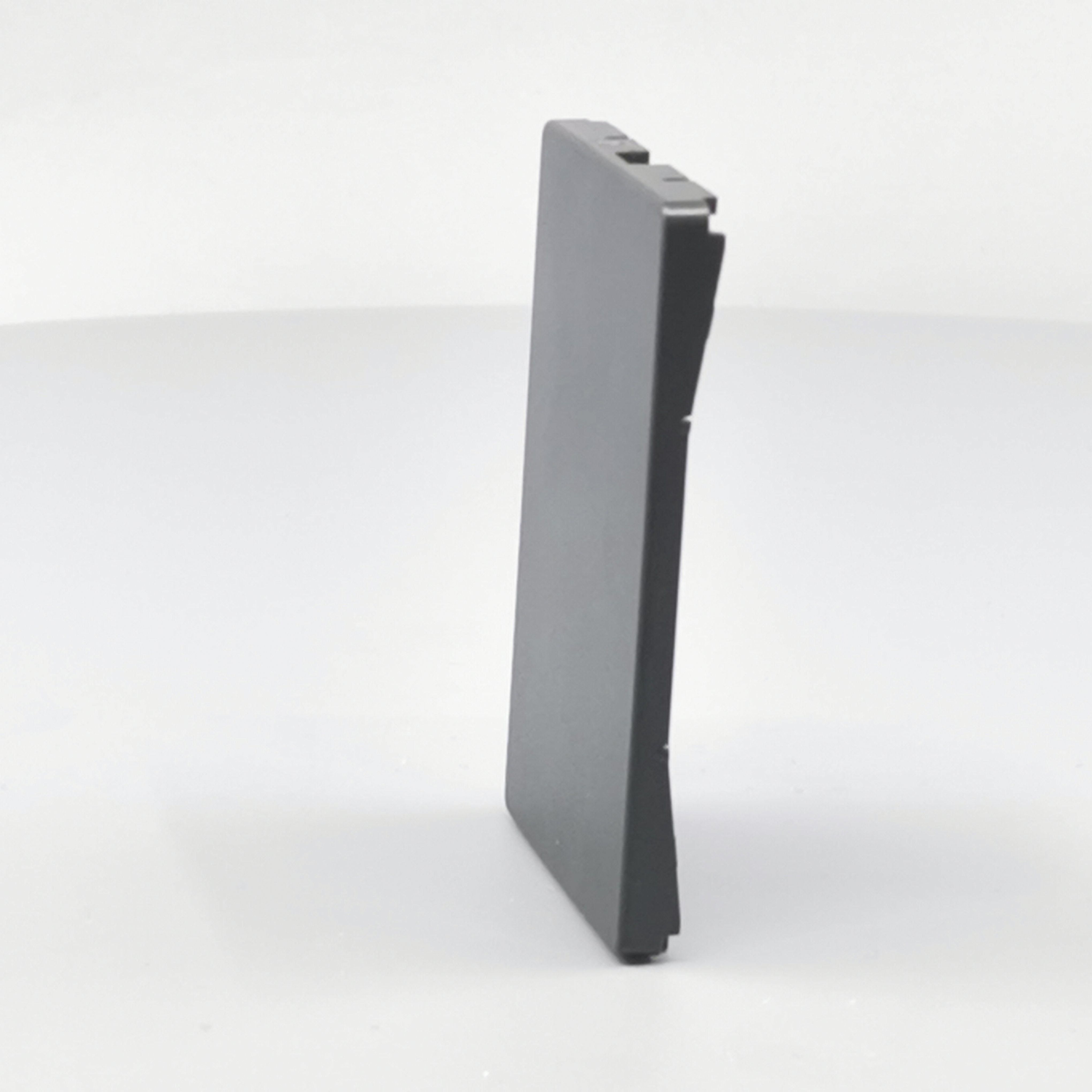 Fuga Afdækning 1½ modul for blænddæksel koksgrå