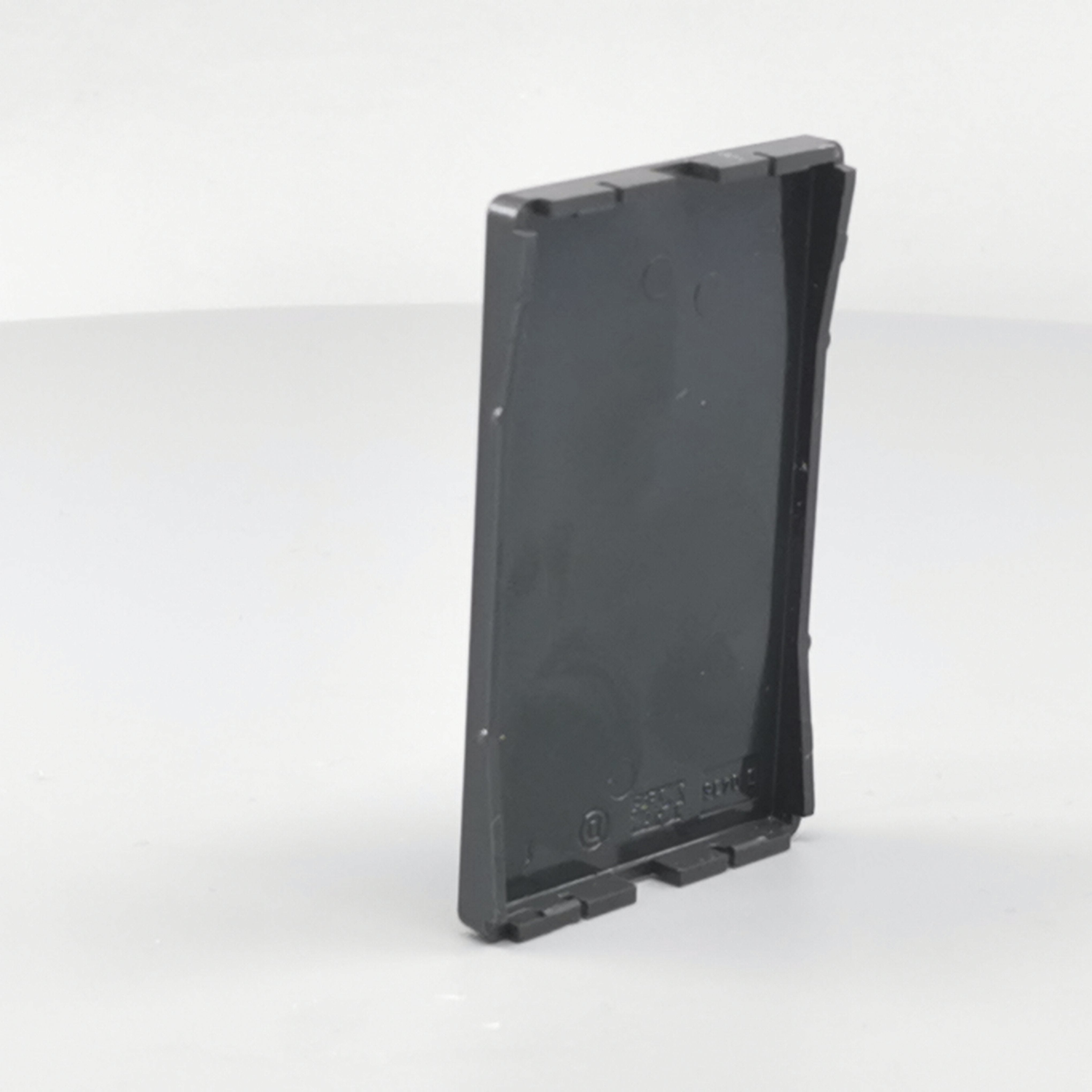 Fuga Afdækning 1½ modul for blænddæksel koksgrå