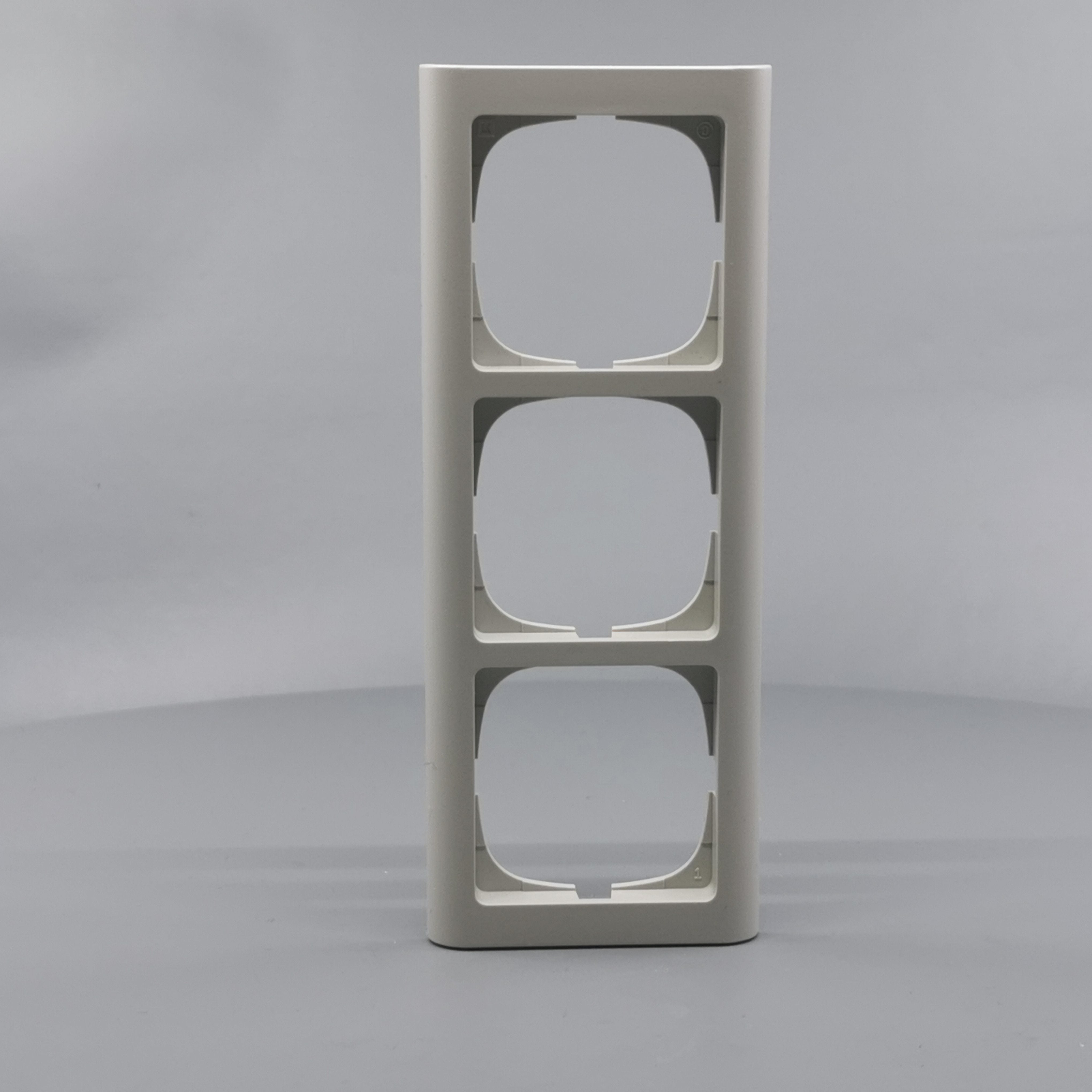 LK Fuga ramme Softline 63 3m - lysegrå