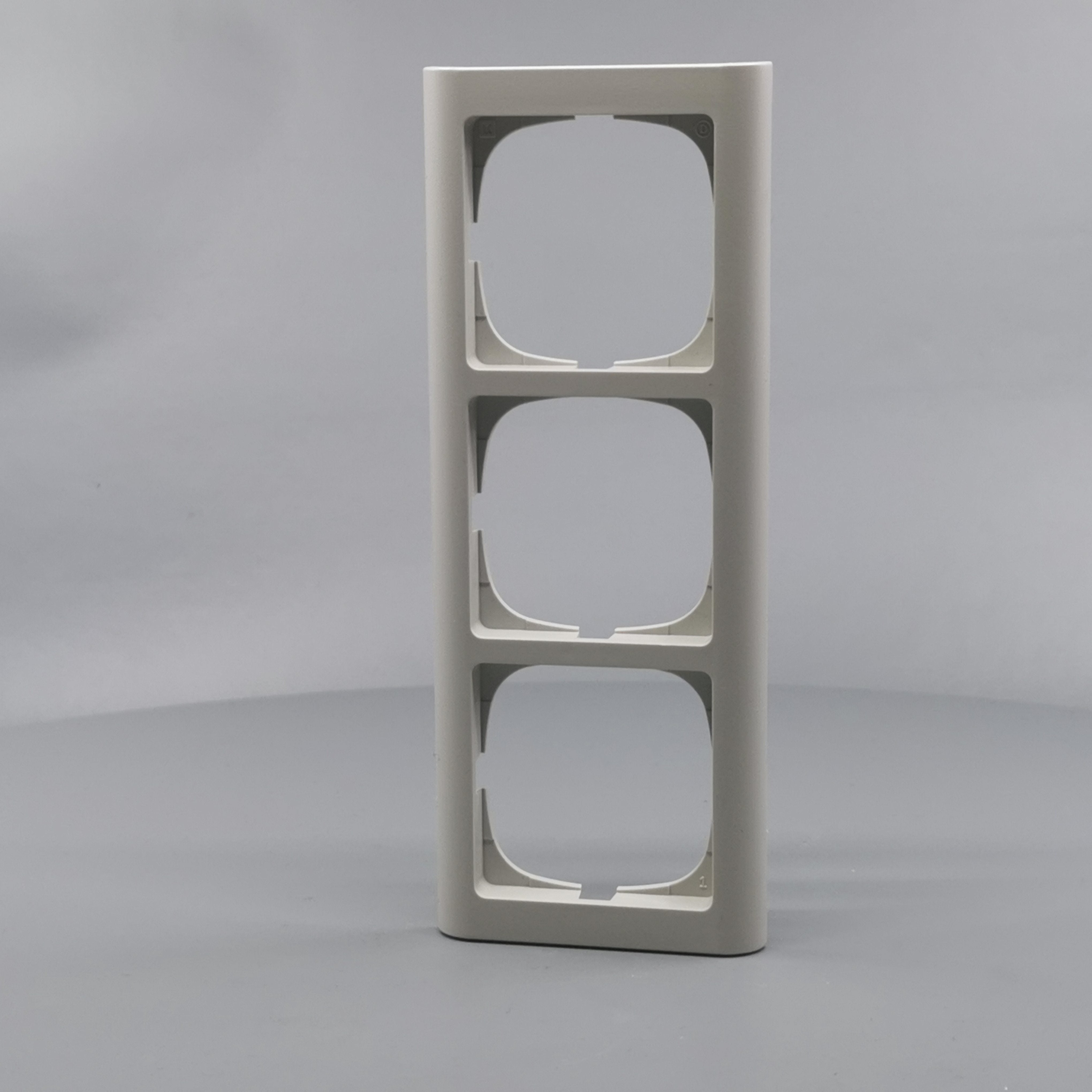 LK Fuga ramme Softline 63 3m - lysegrå