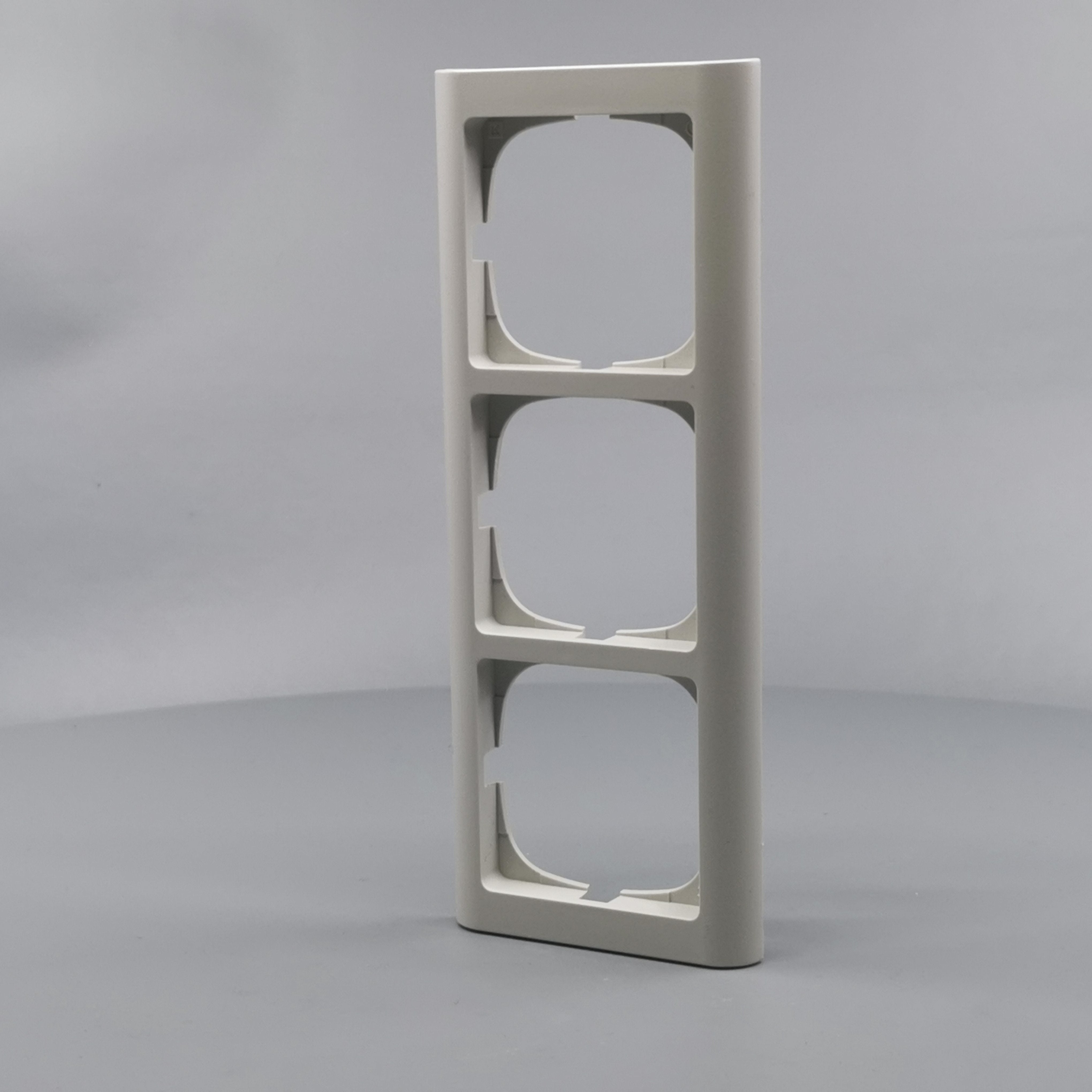 LK Fuga ramme Softline 63 3m - lysegrå