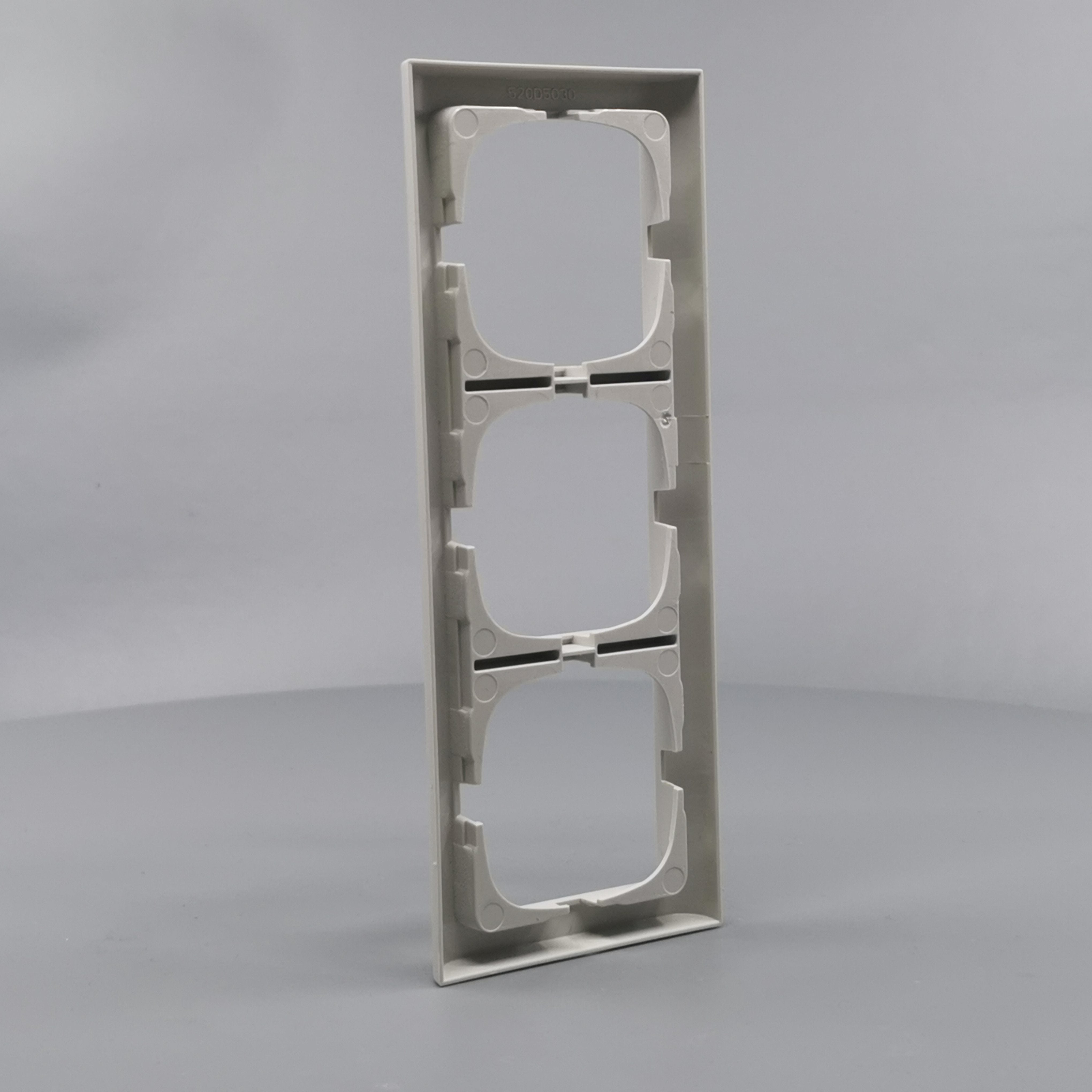 LK Fuga ramme Softline 63 3m - lysegrå