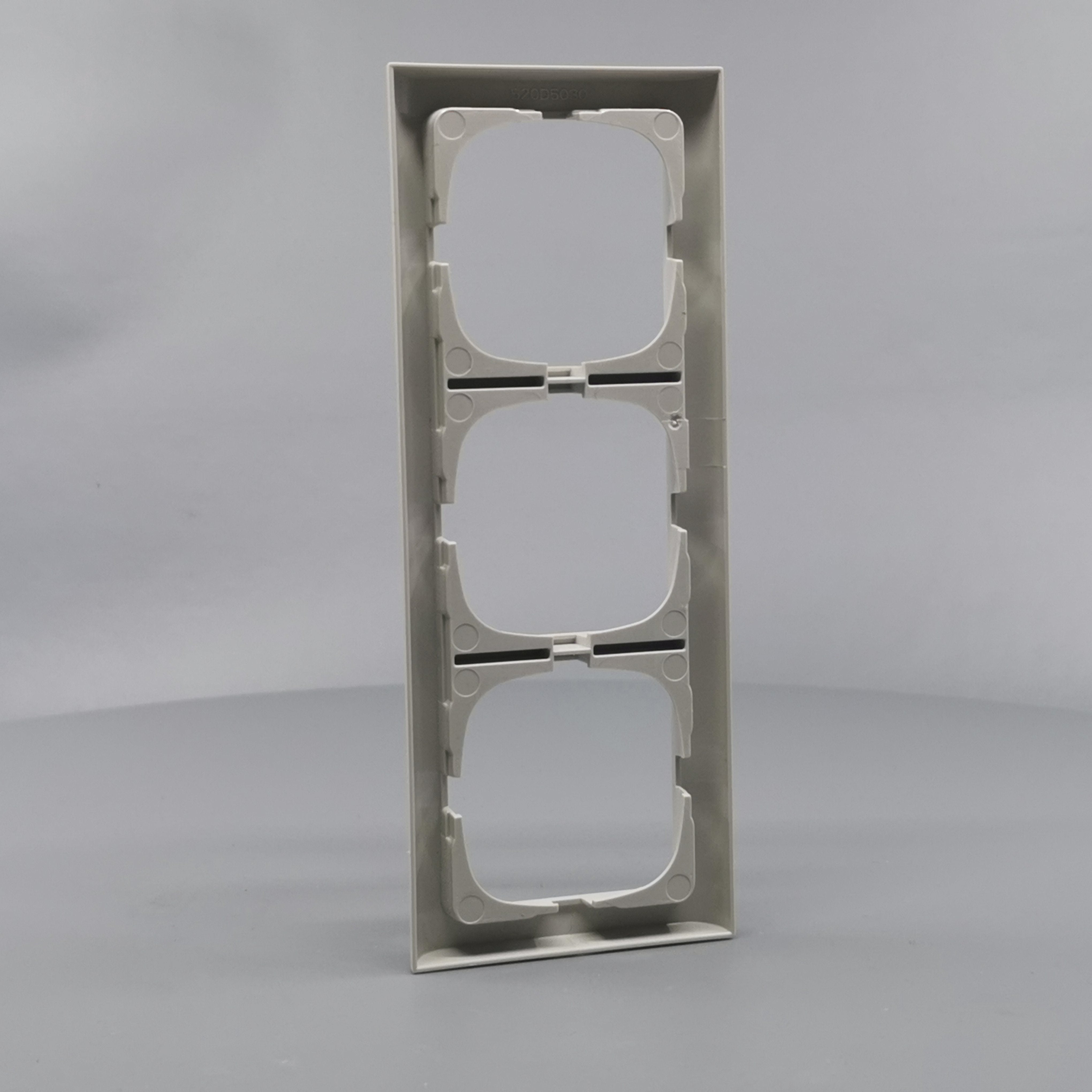 LK Fuga ramme Softline 63 3m - lysegrå