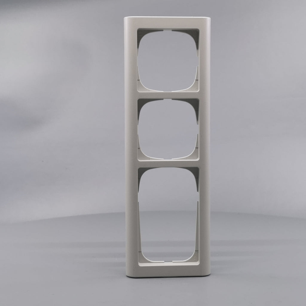 LK Fuga ramme Softline 63 3½m - lysegrå