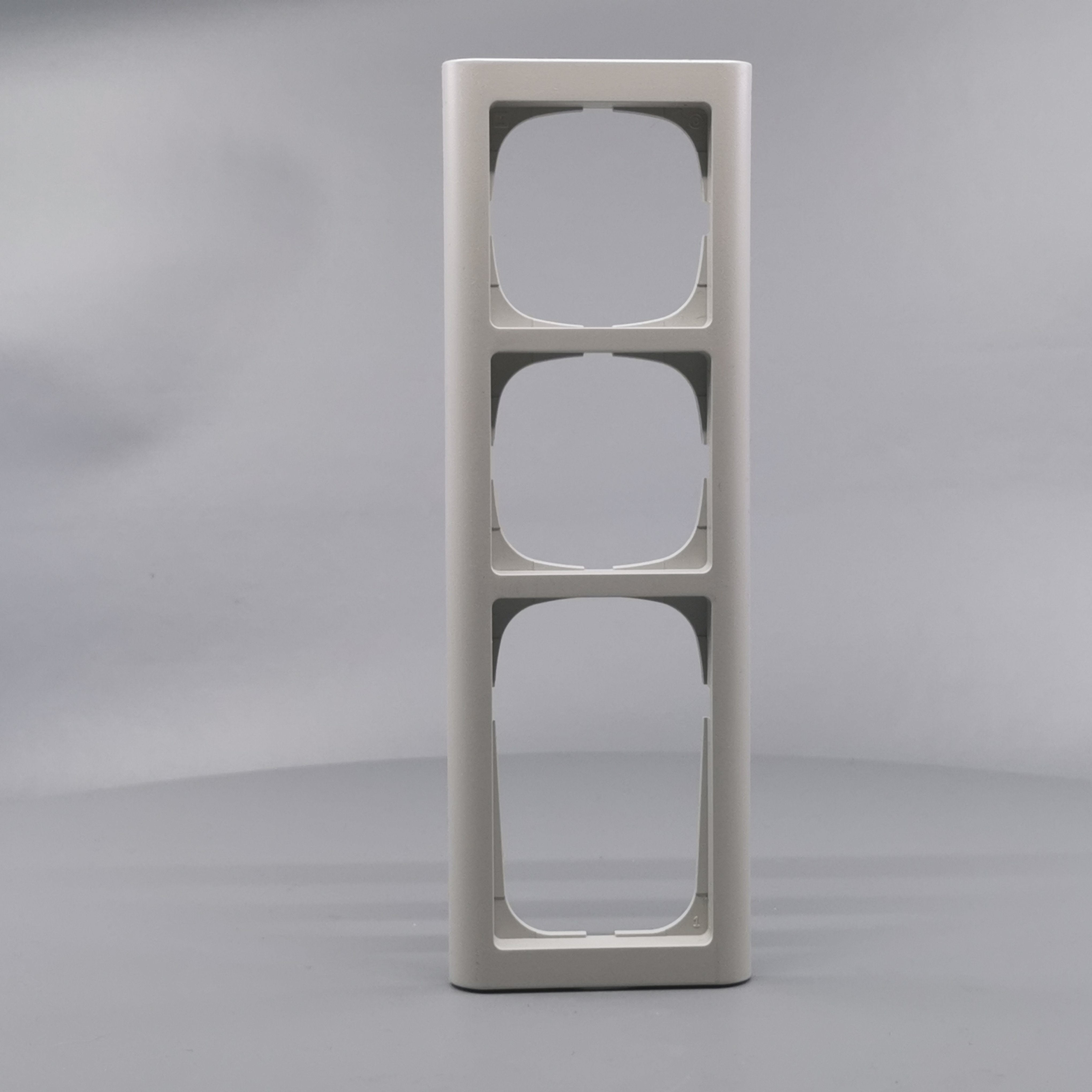 LK Fuga ramme Softline 63 3½m - lysegrå