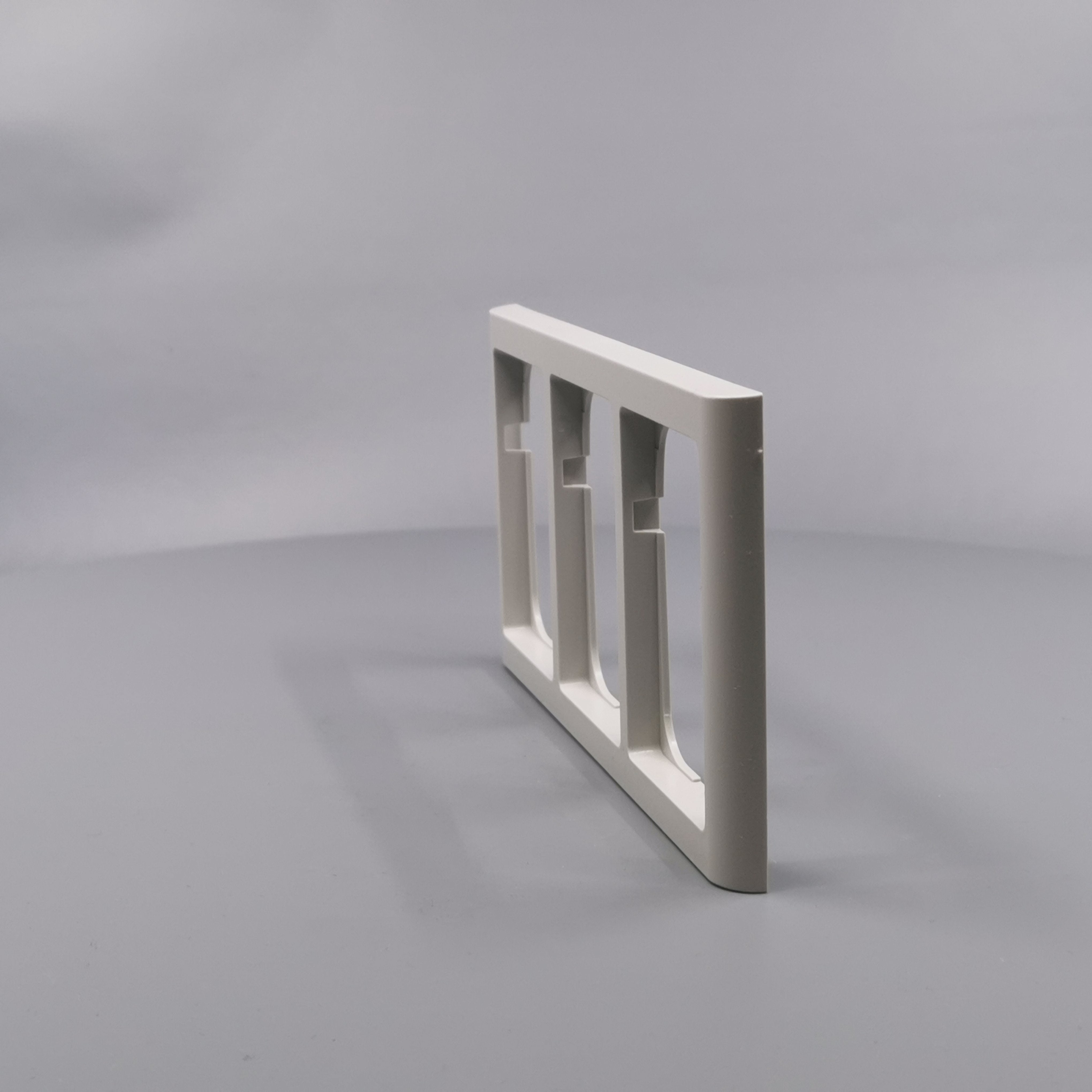 LK Fuga ramme Softline 63 3x1½m - lysegrå