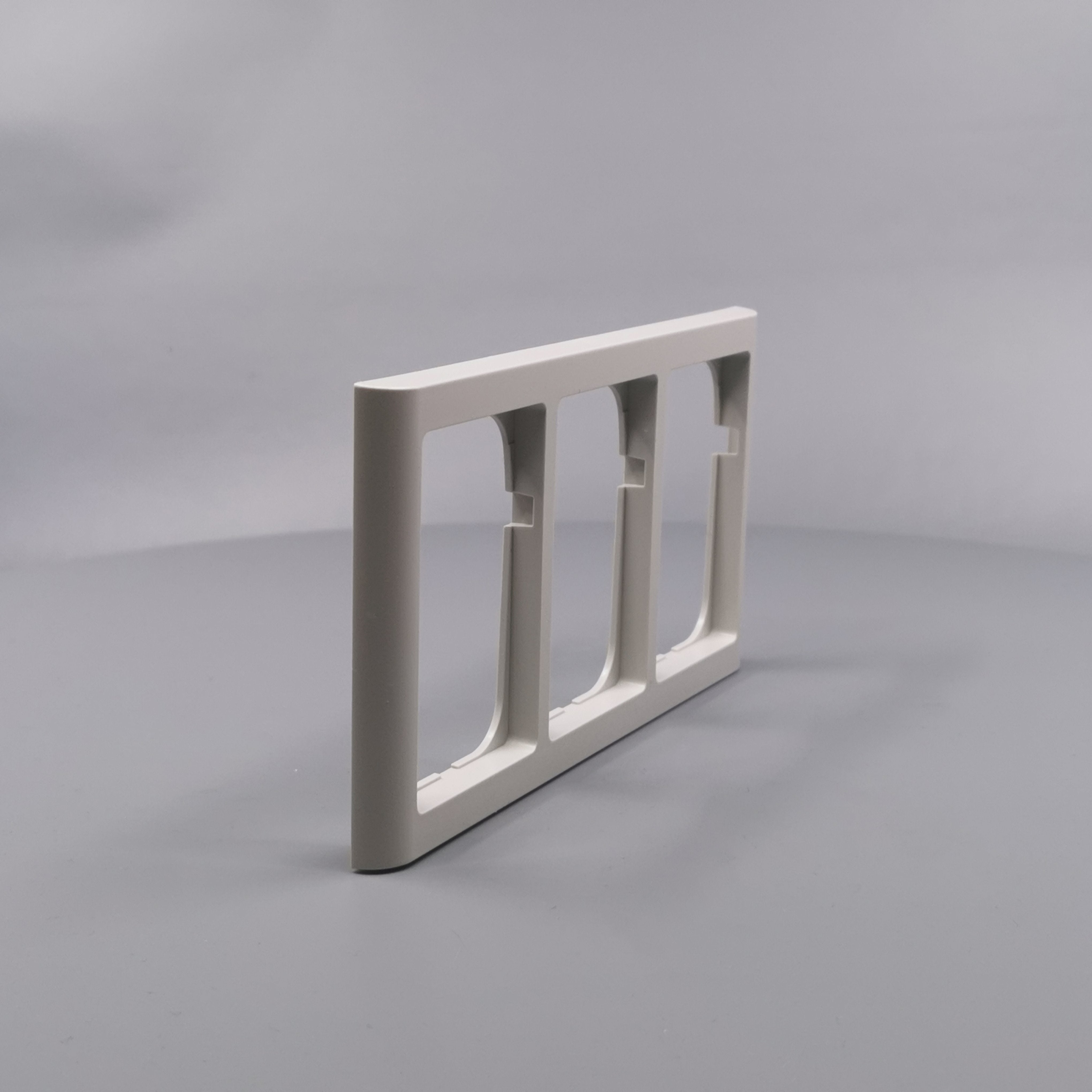 LK Fuga ramme Softline 63 3x1½m - lysegrå