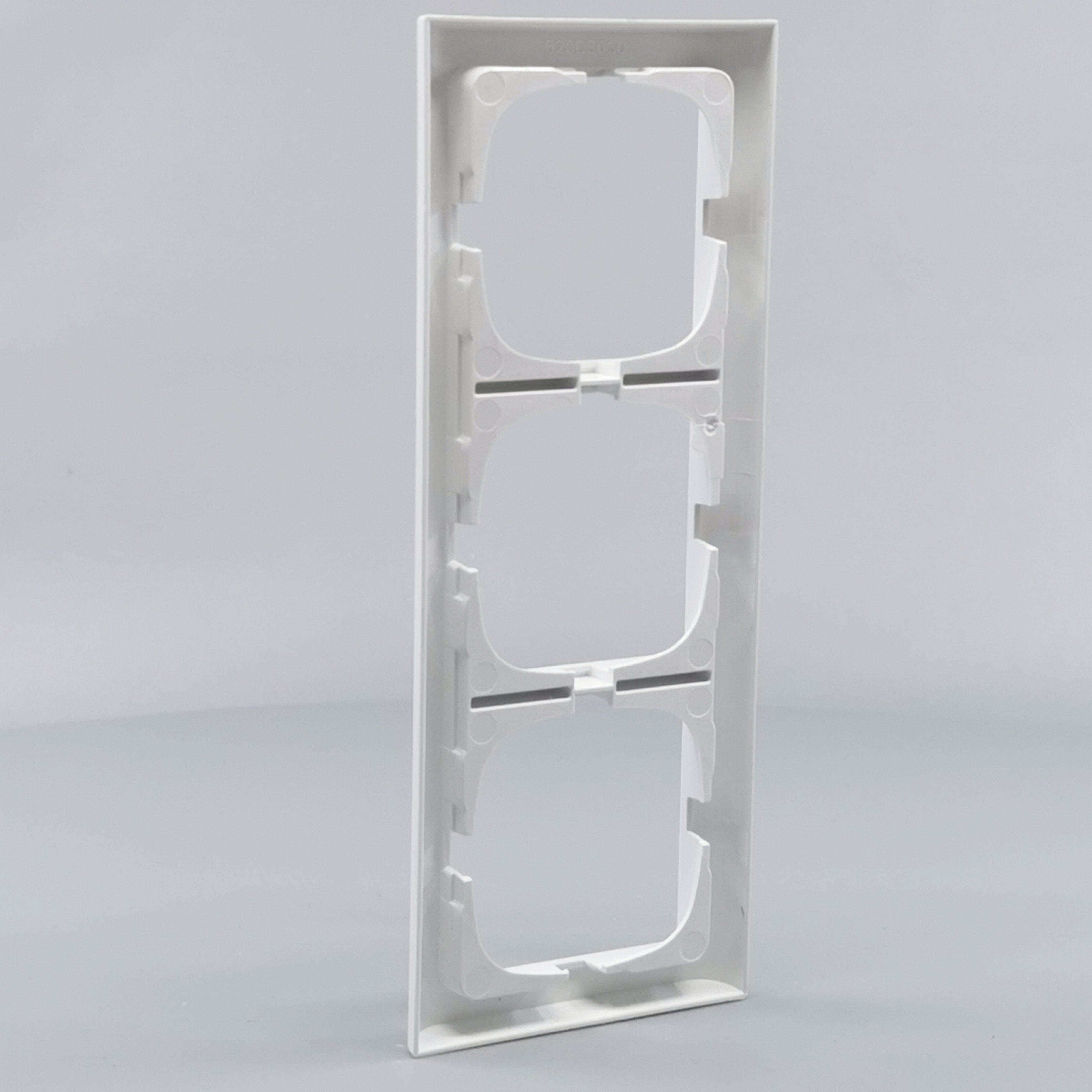 LK Fuga ramme Softline 63 3m - hvid