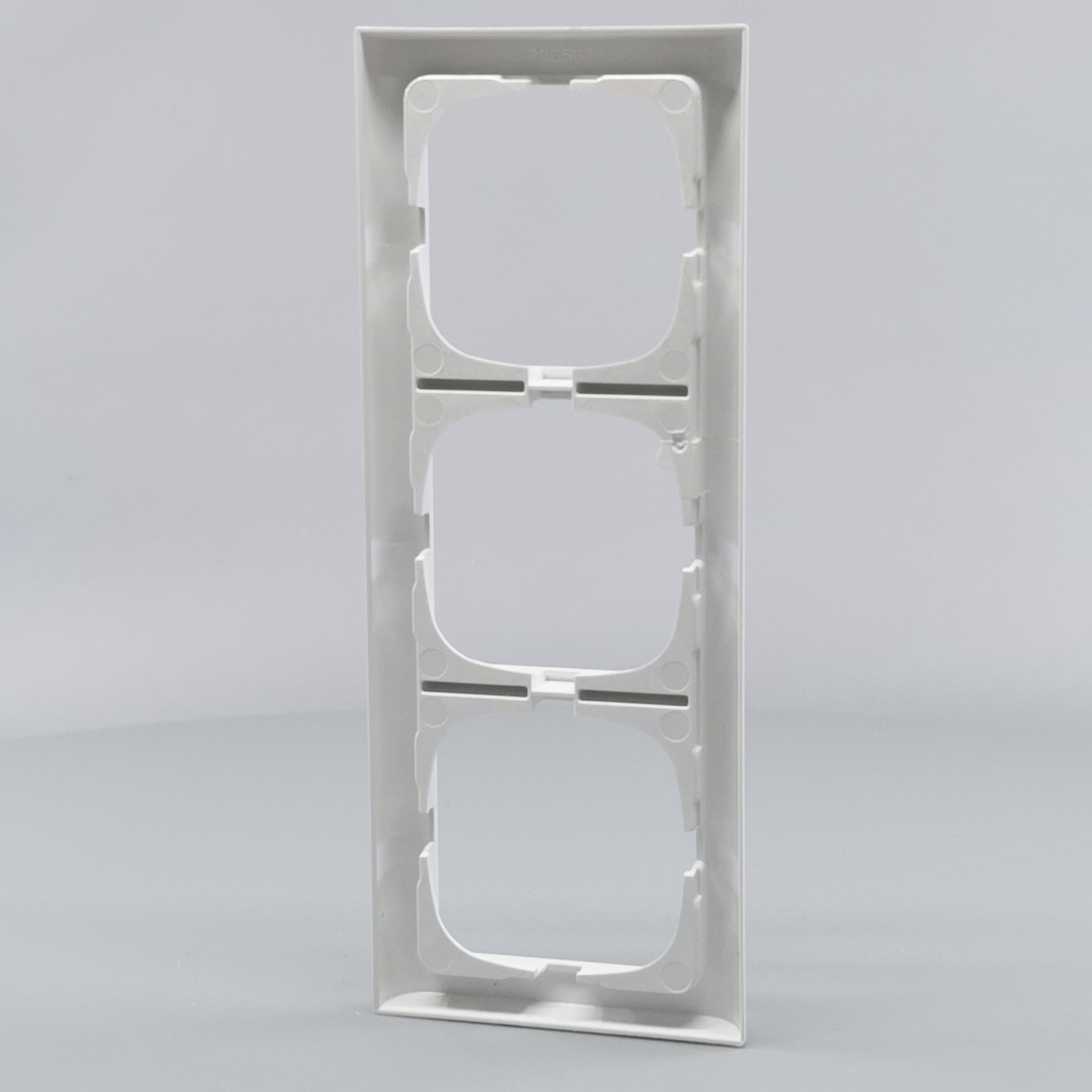 LK Fuga ramme Softline 63 3m - hvid