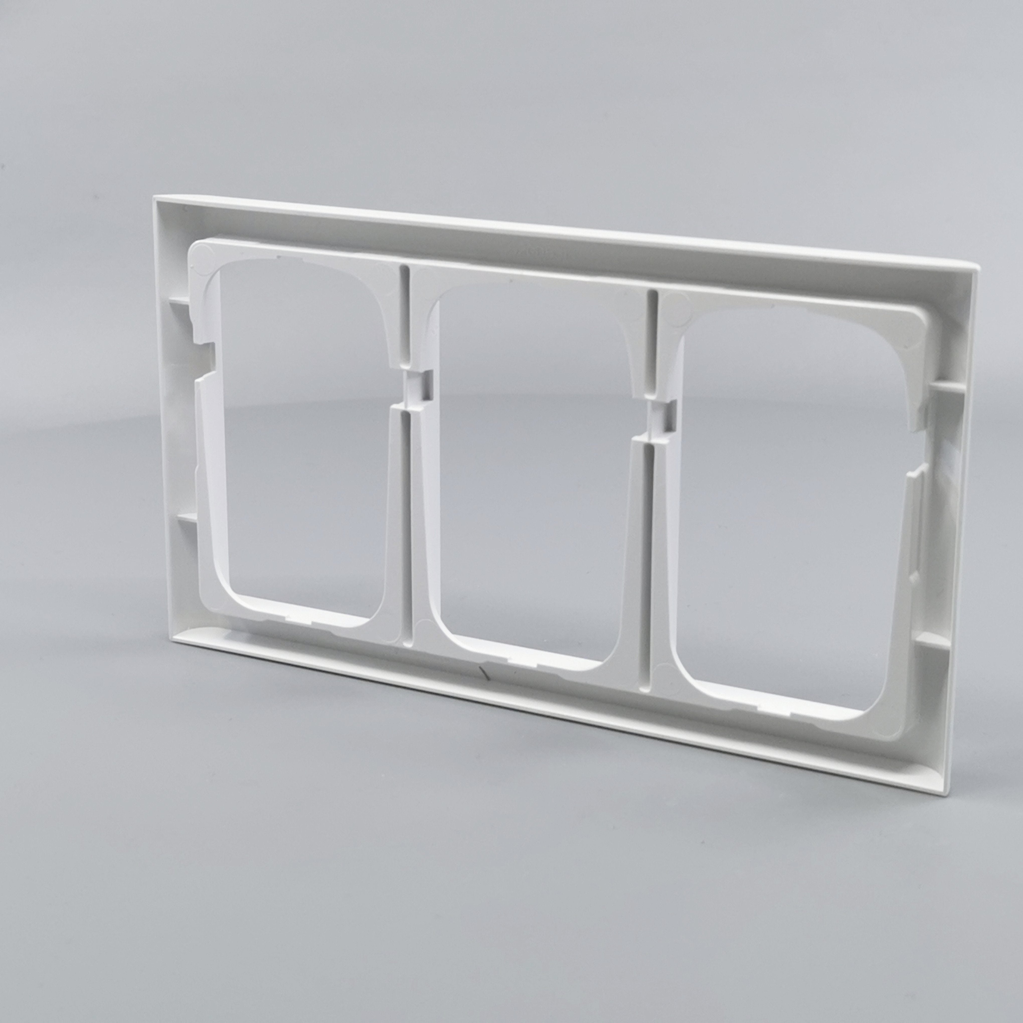 LK Fuga ramme Softline 63 3x1½m - hvid