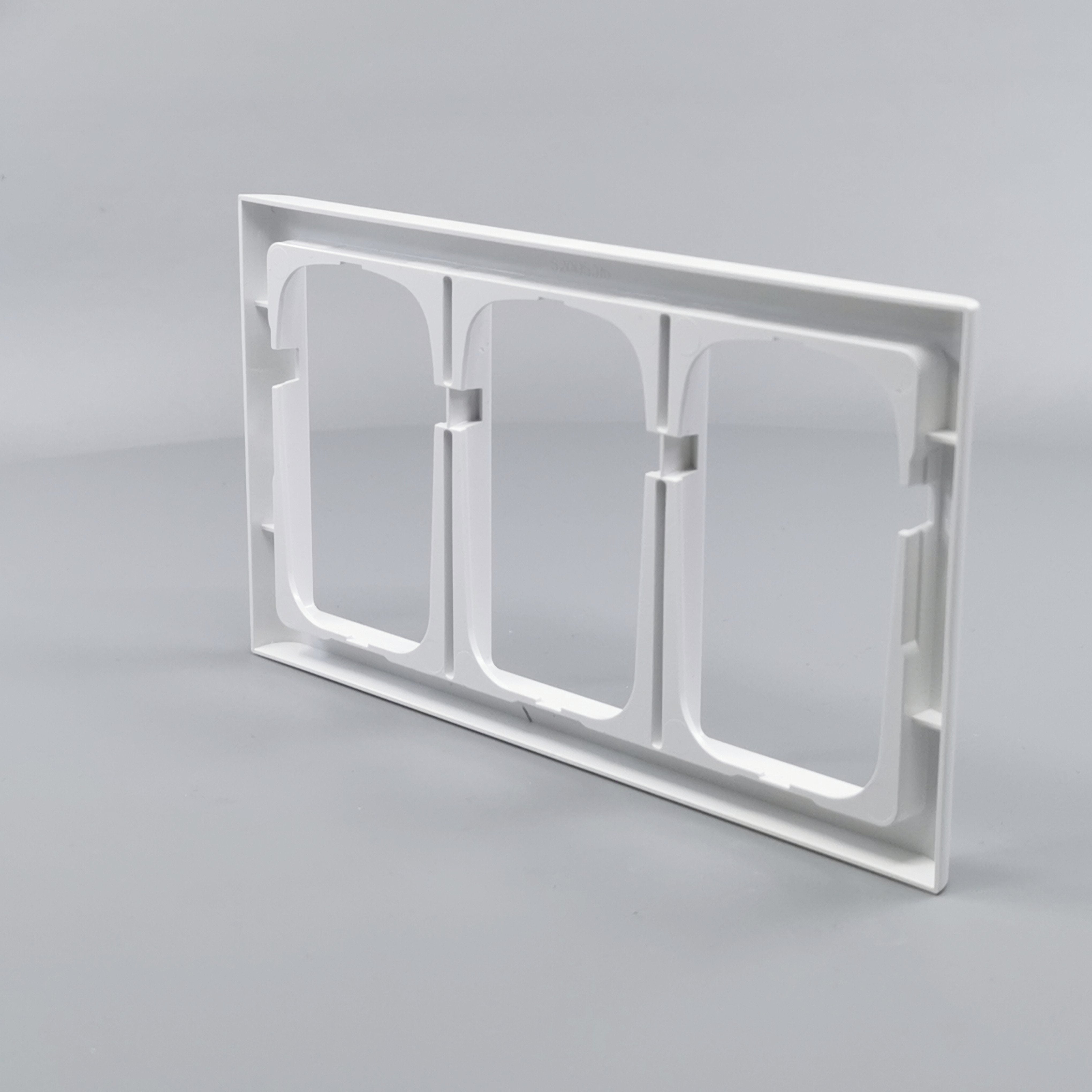 LK Fuga ramme Softline 63 3x1½m - hvid