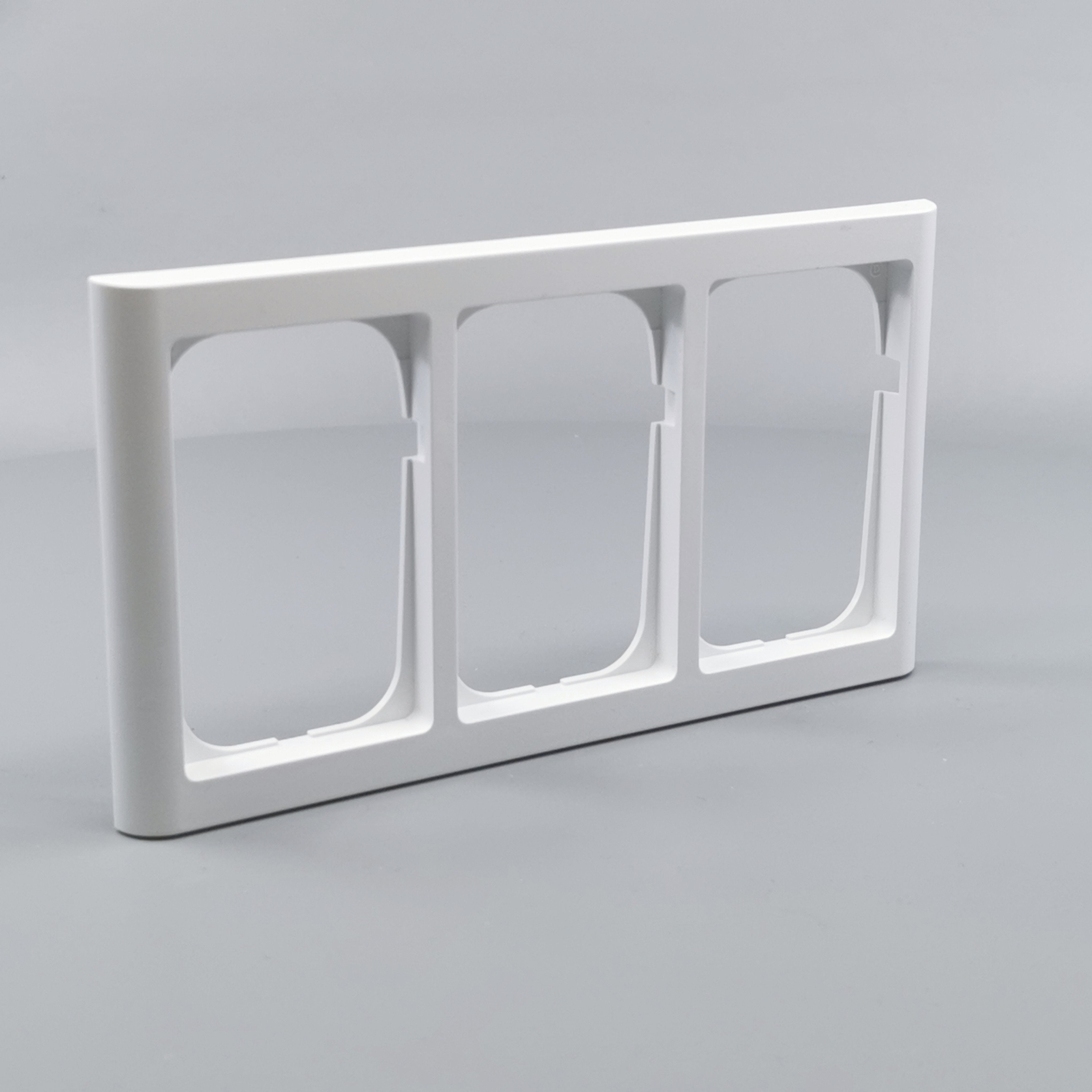 LK Fuga ramme Softline 63 3x1½m - hvid