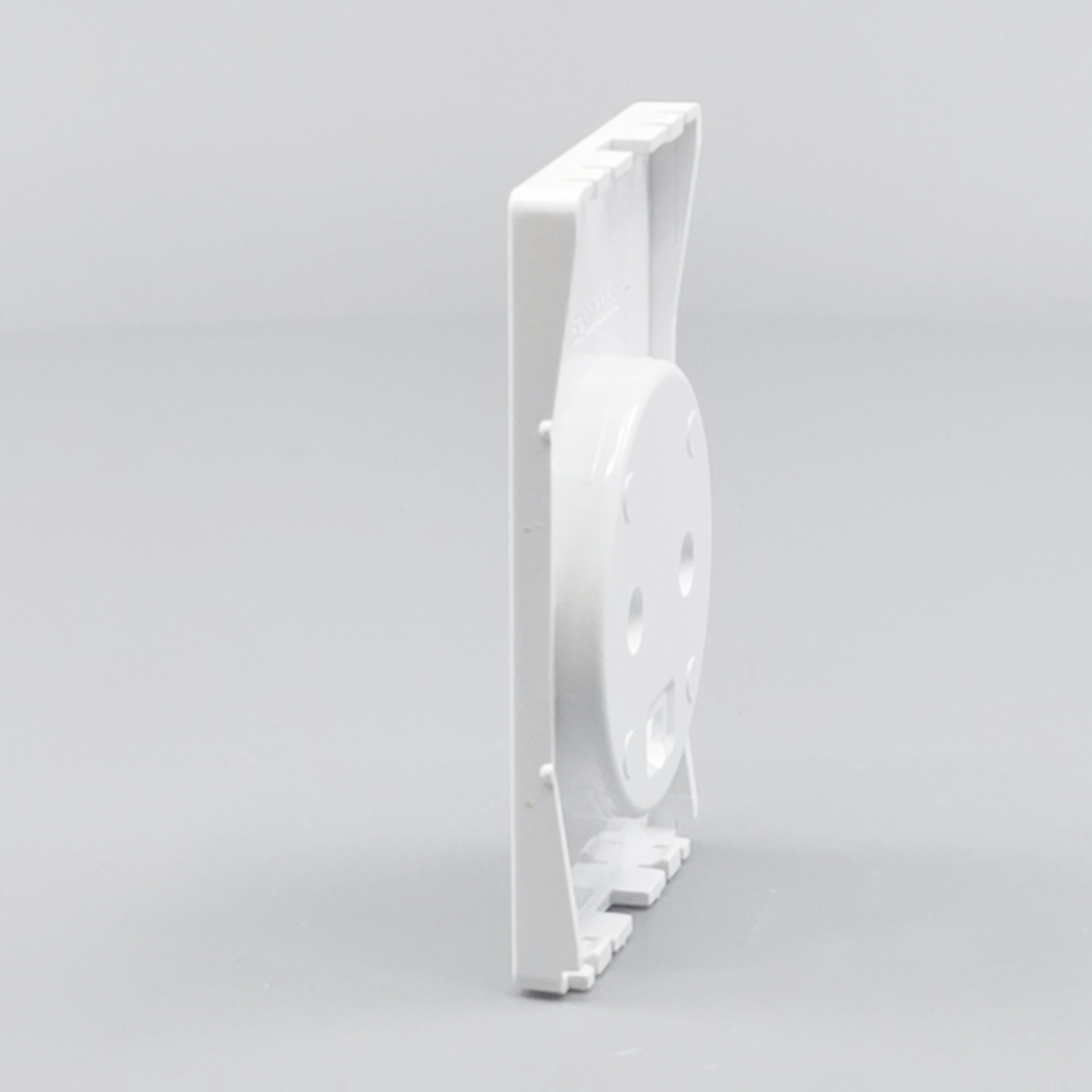 Fuga Afdækning for stikkontakt 1½ modul hvid