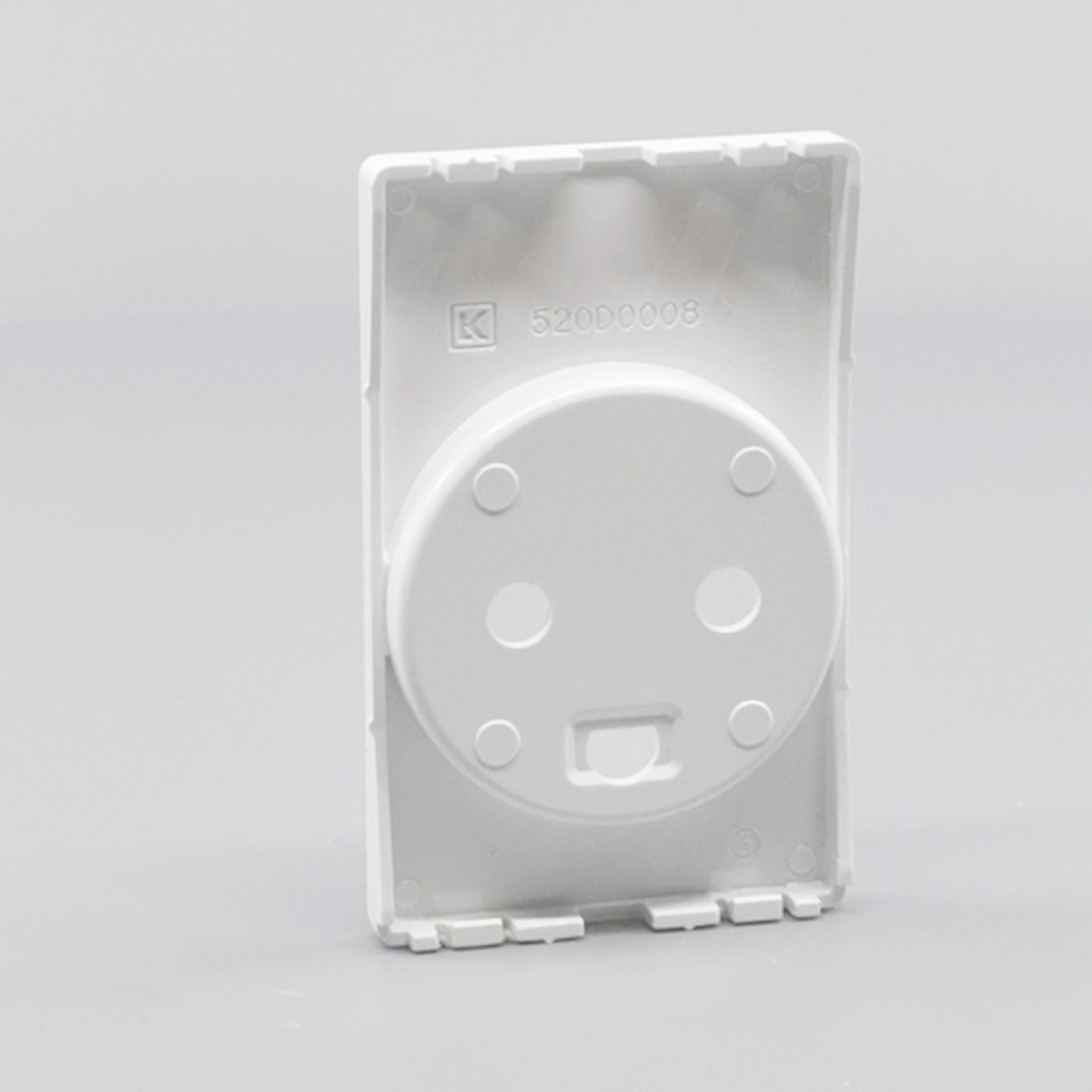 Fuga Afdækning for stikkontakt 1½ modul hvid