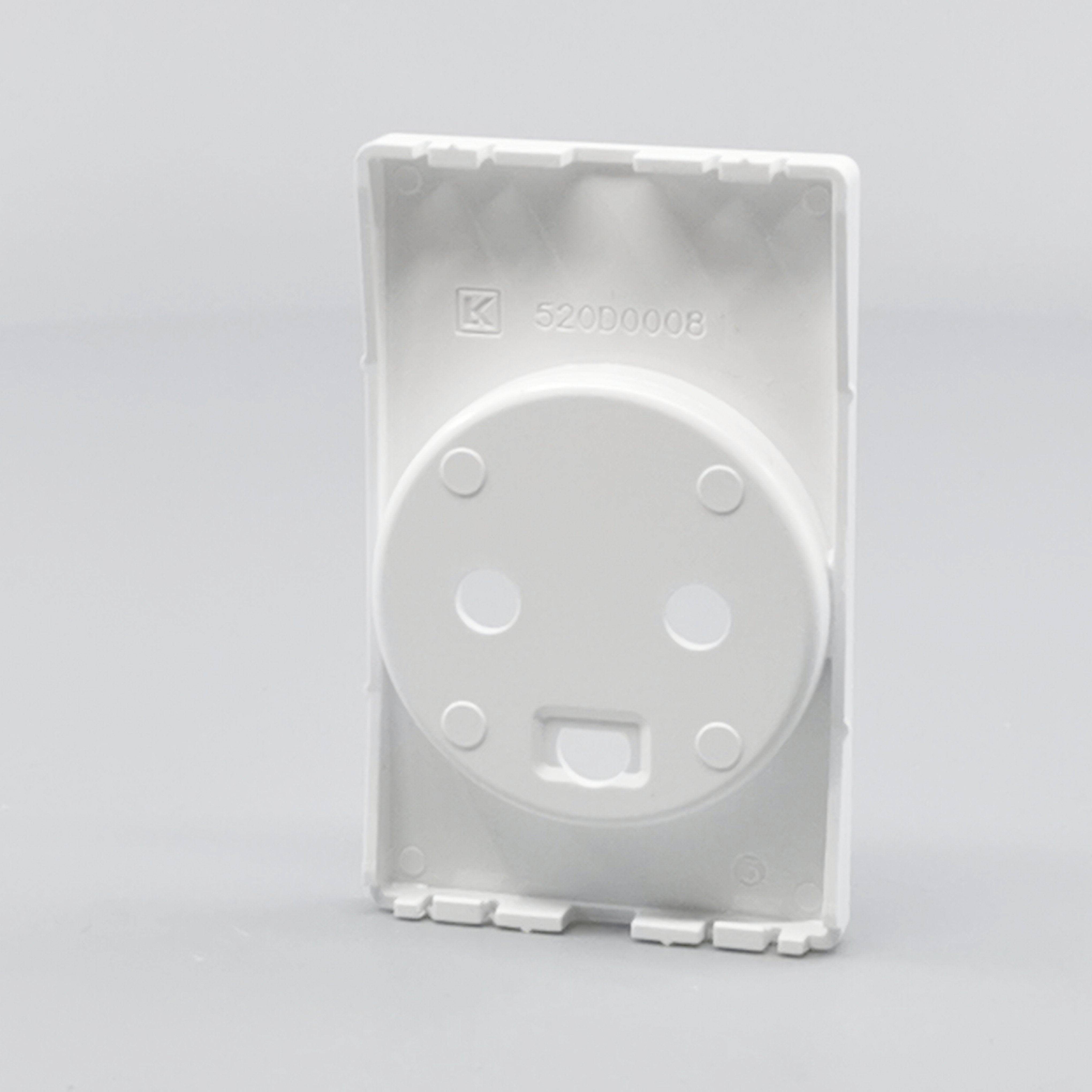 Fuga Afdækning for stikkontakt 1½ modul hvid