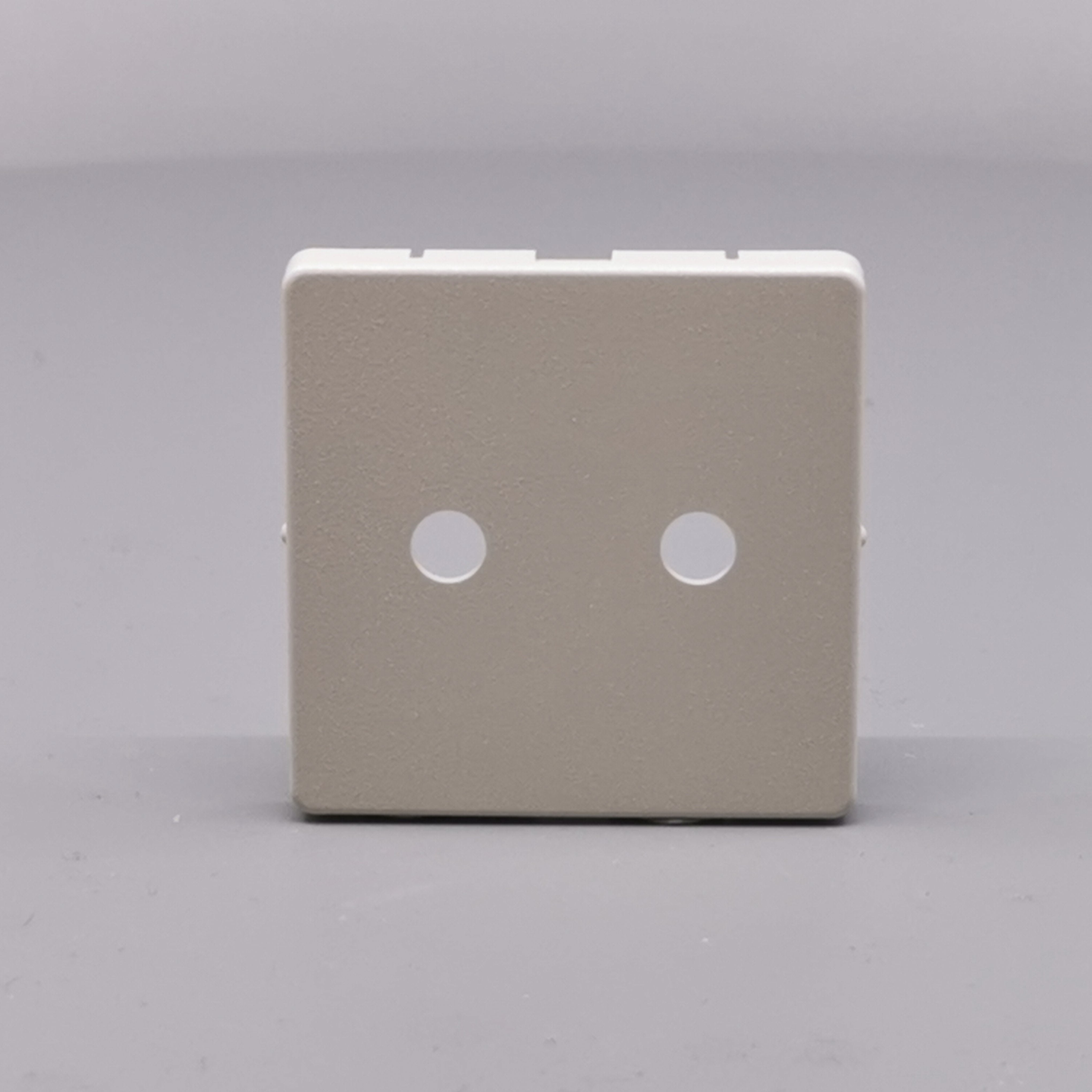 FUGA afdækning for stikkontakt 1m. u. j - gl type