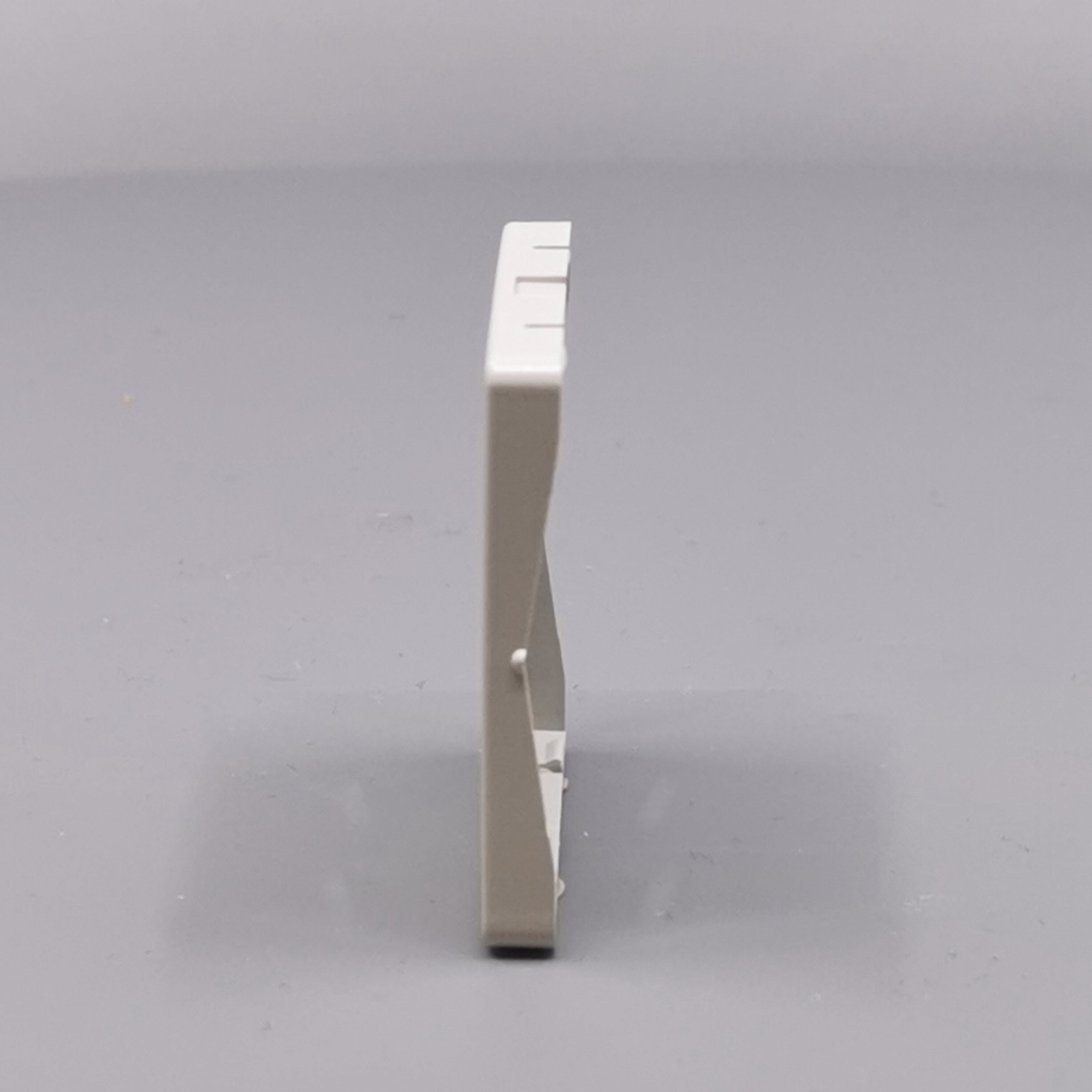 FUGA afdækning for stikkontakt 1m. u. j - gl type