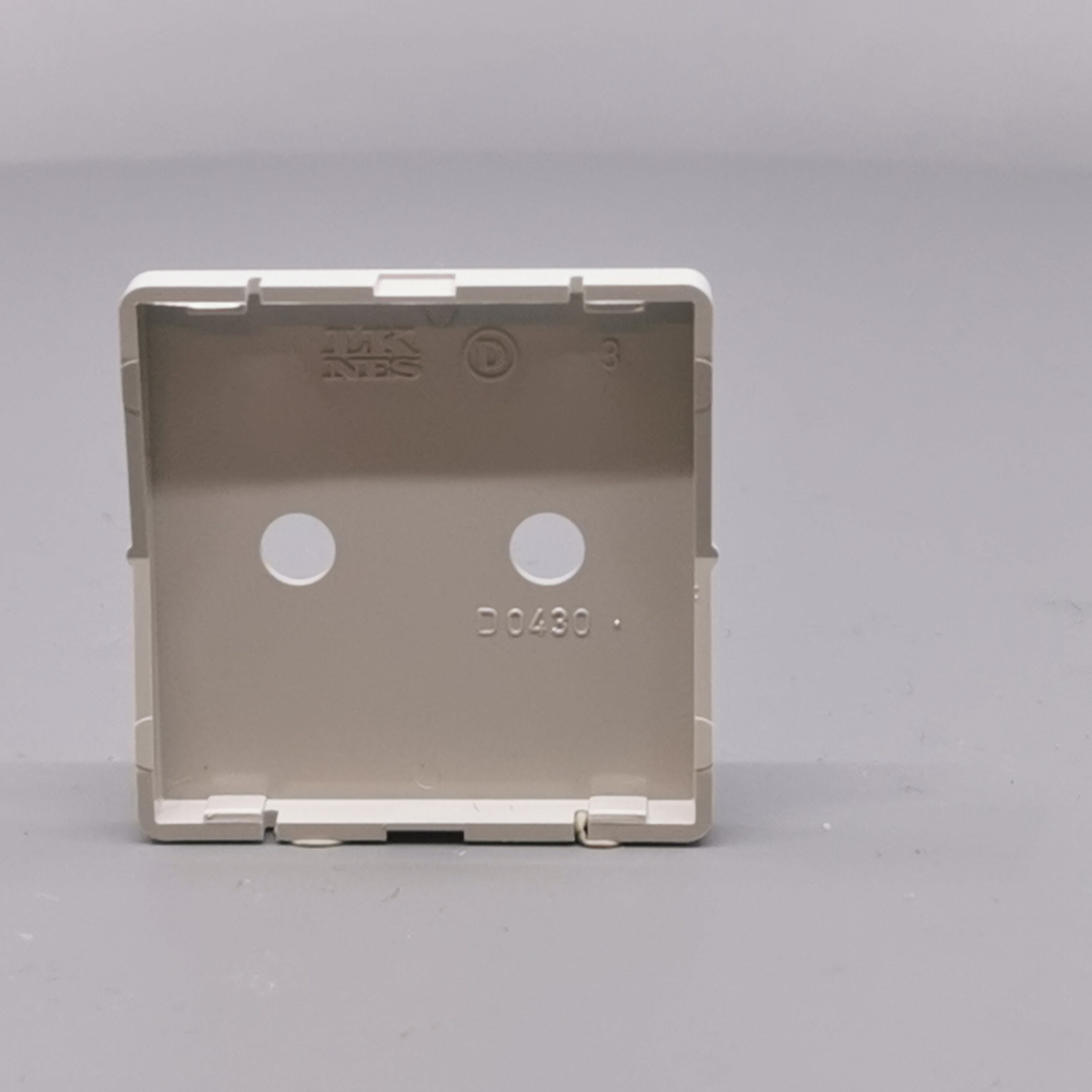 FUGA afdækning for stikkontakt 1m. u. j - gl type